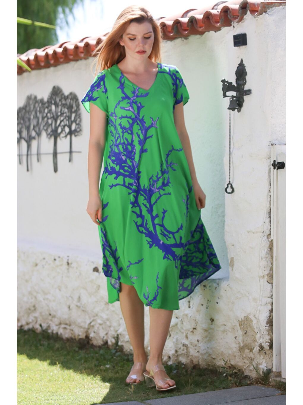 Yeşil V Yaka Kısa Kol Desenli Casual Viskon Dokuma Elbise 120 65-4