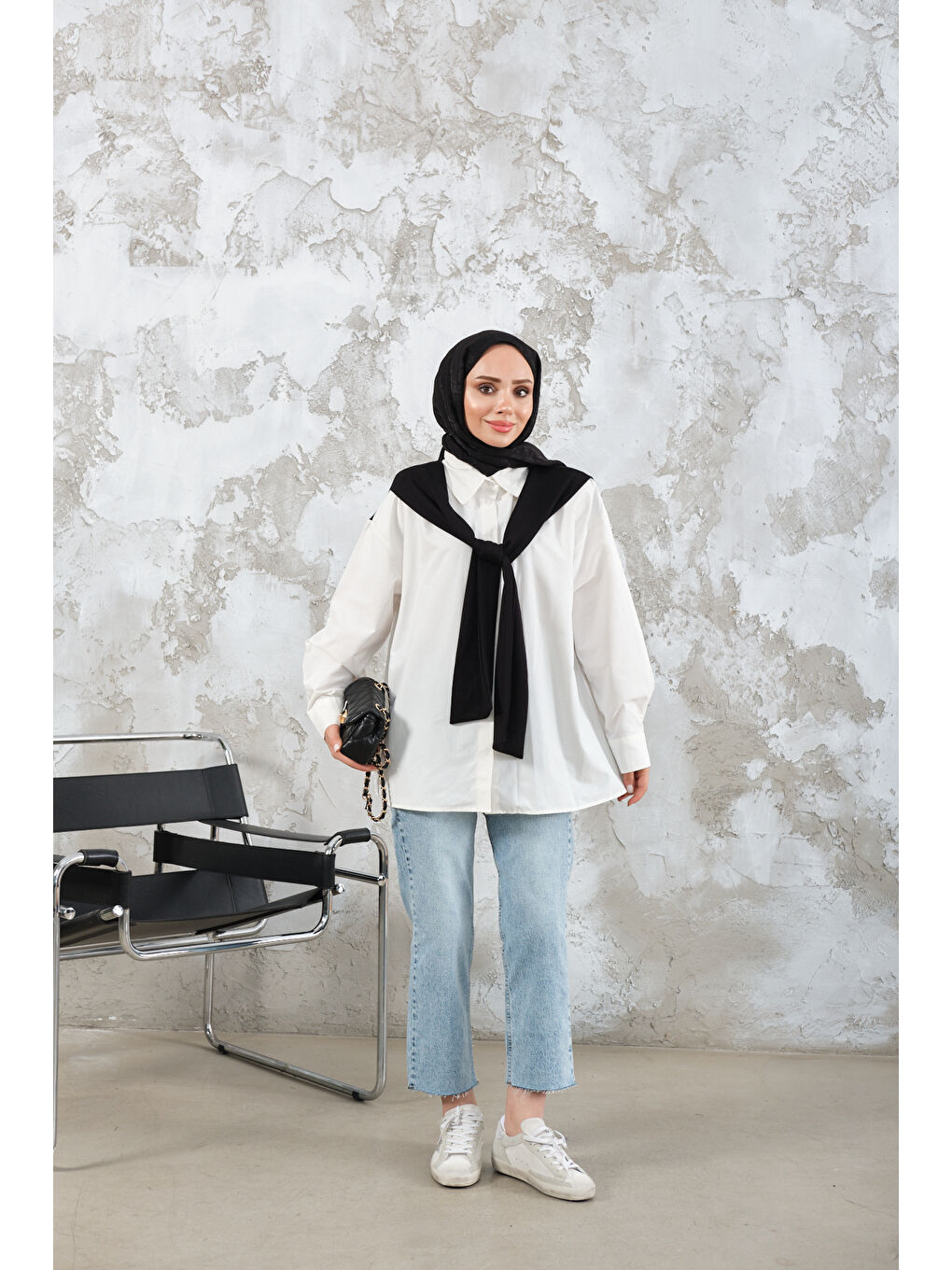 Kadın Yaka Bağlamalı Çift Renk Gömlek Siyah-2