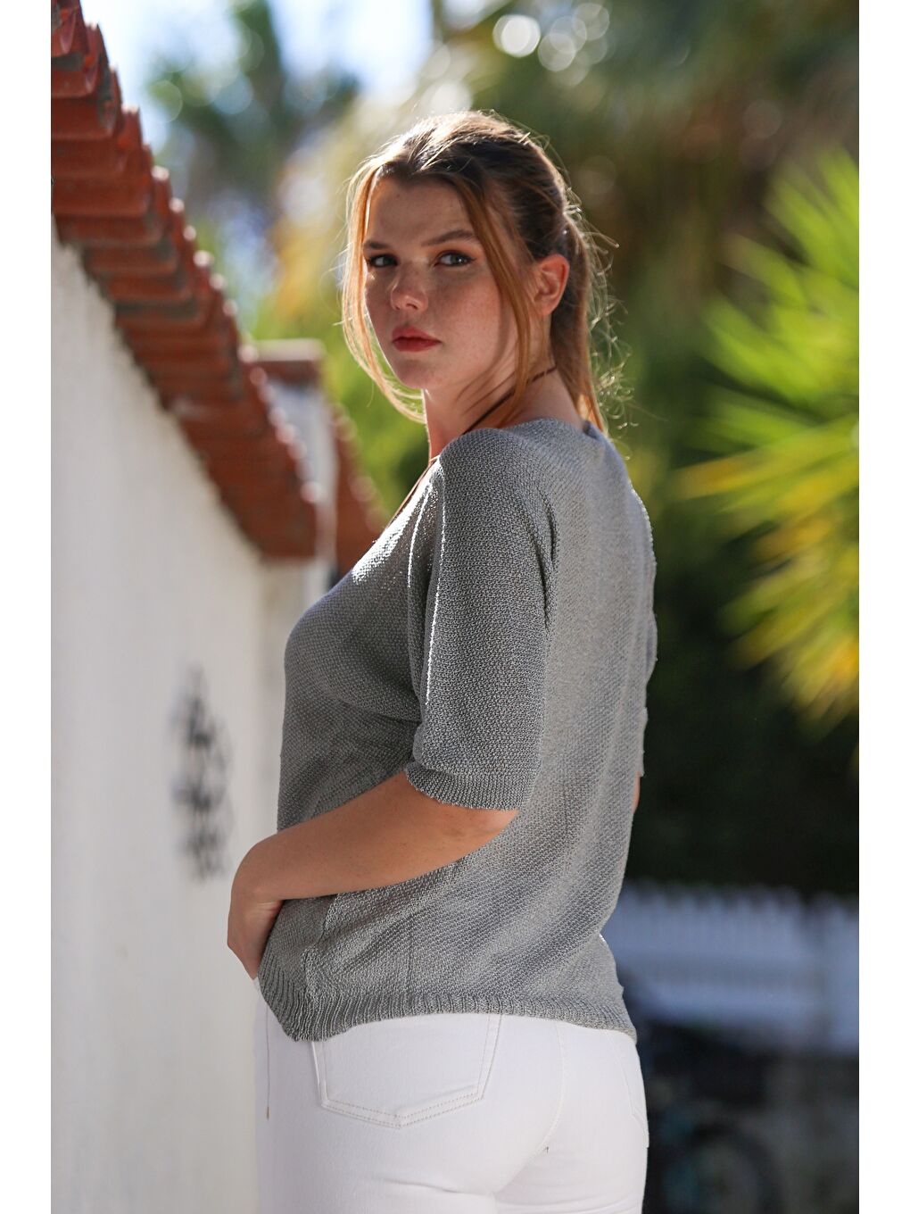 Gri V Yaka 3/4 Kol İnce Arkası Uzun Crop Fit Triko Bluz 50 60-7