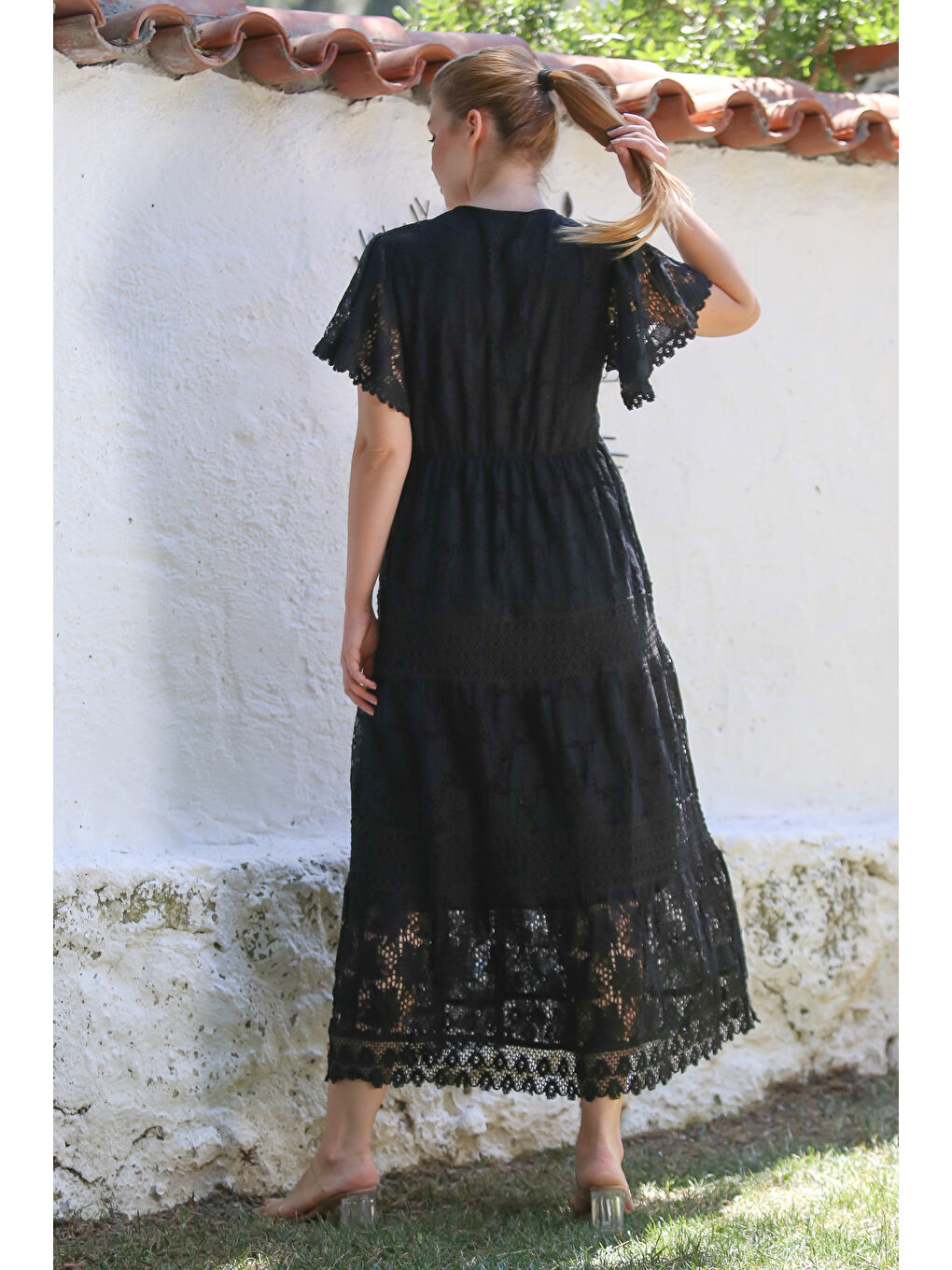 İtalyan Siyah V Yaka Dantelli Kol Astarlı Dantelli Püskül Detaylı Casual Dokuma Elbise 136 55-6
