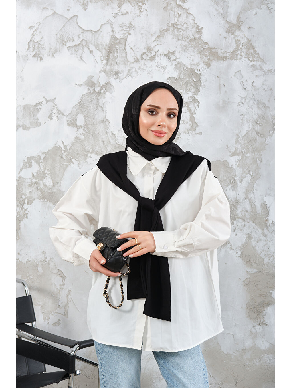 Kadın Yaka Bağlamalı Çift Renk Gömlek Siyah-3