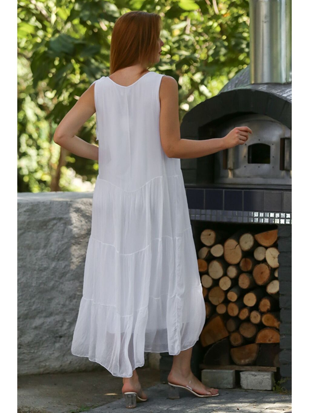 İtalyan Beyaz Havuz Yaka Kolsuz Bağlamalı Astarlı Casual İpek Dokuma Elbise 130 65-2