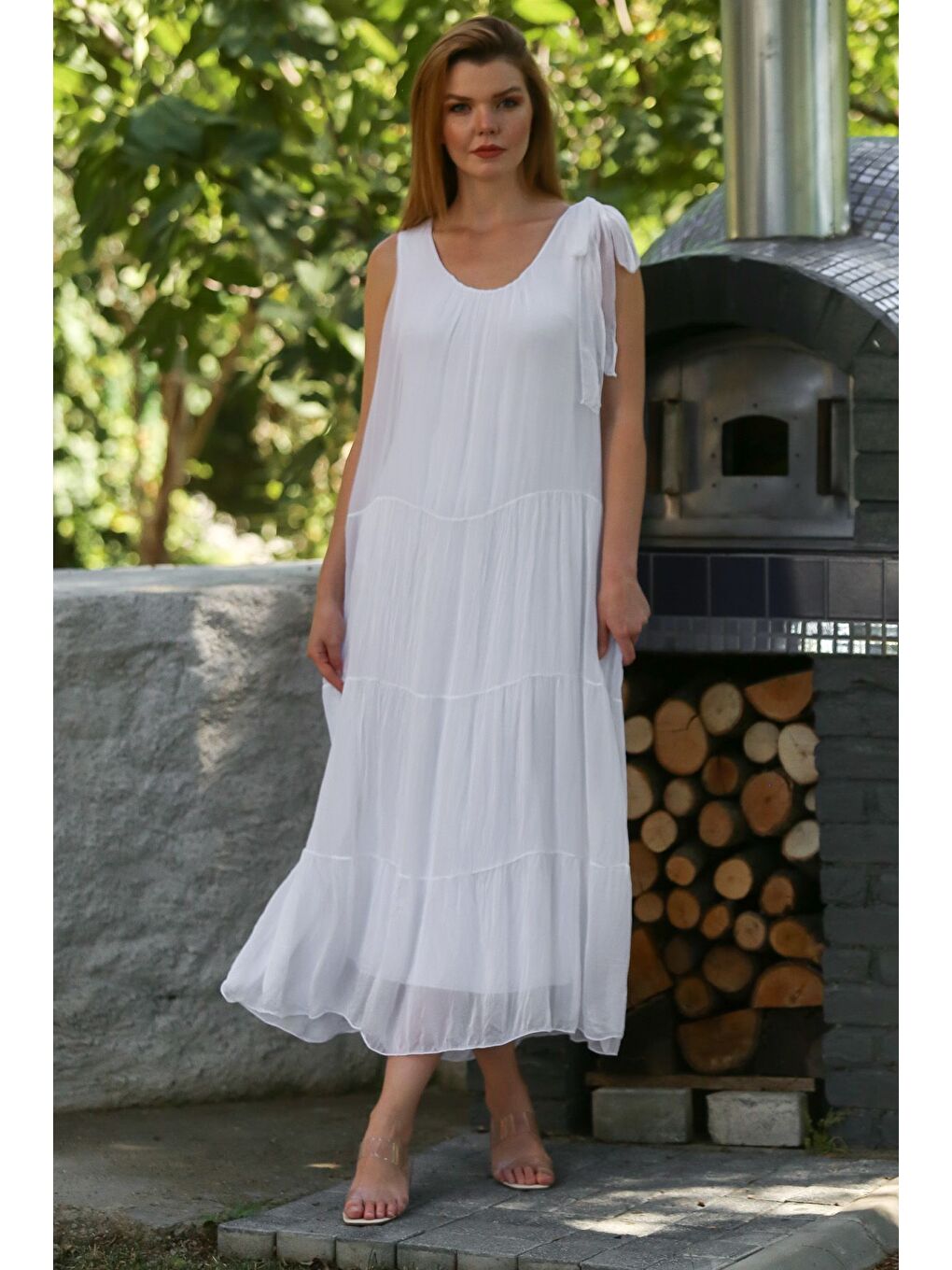 İtalyan Beyaz Havuz Yaka Kolsuz Bağlamalı Astarlı Casual İpek Dokuma Elbise 130 65-4