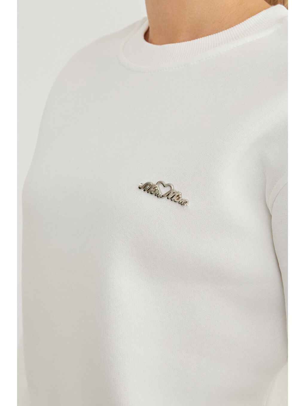 Ekru 3 İplik Metal Aksesuarlı Bisiklet Yaka Sweatshirt-3