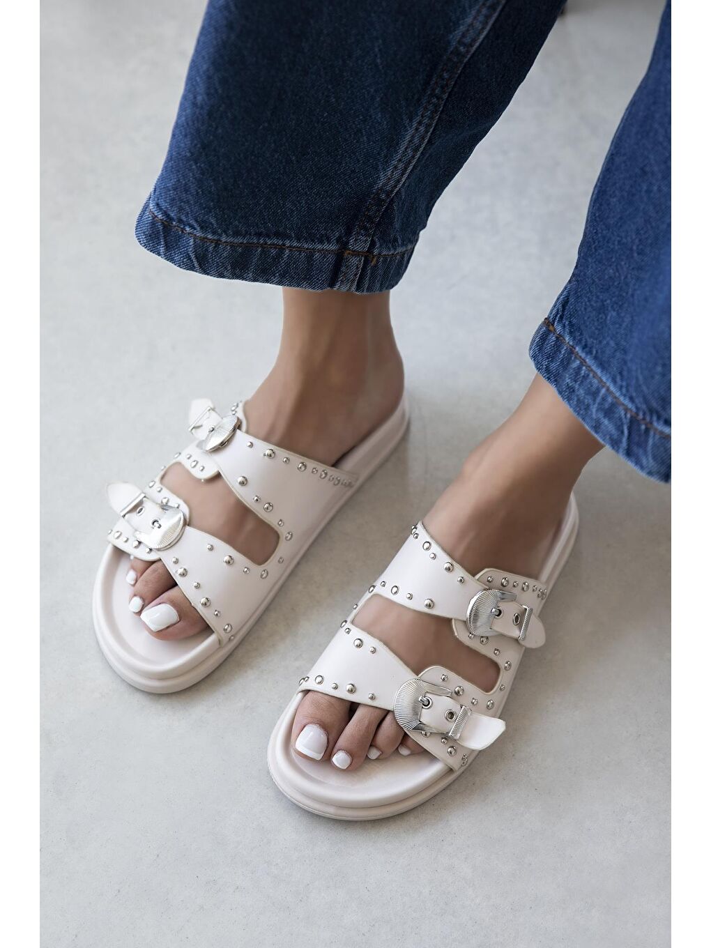 Gavi Kadın Drop Detay Günlük Konfor Deri Terlik Bej-1