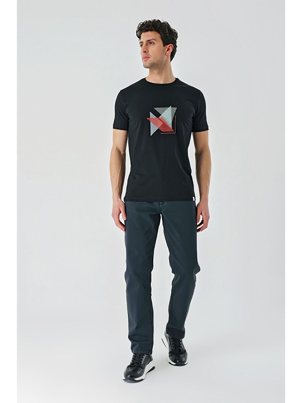 Siyah Baskılı Bez Ayağı Bisiklet Yaka %100 Pamuk Casual Slim Fit Dar Kesim Tişört 1011240169-7