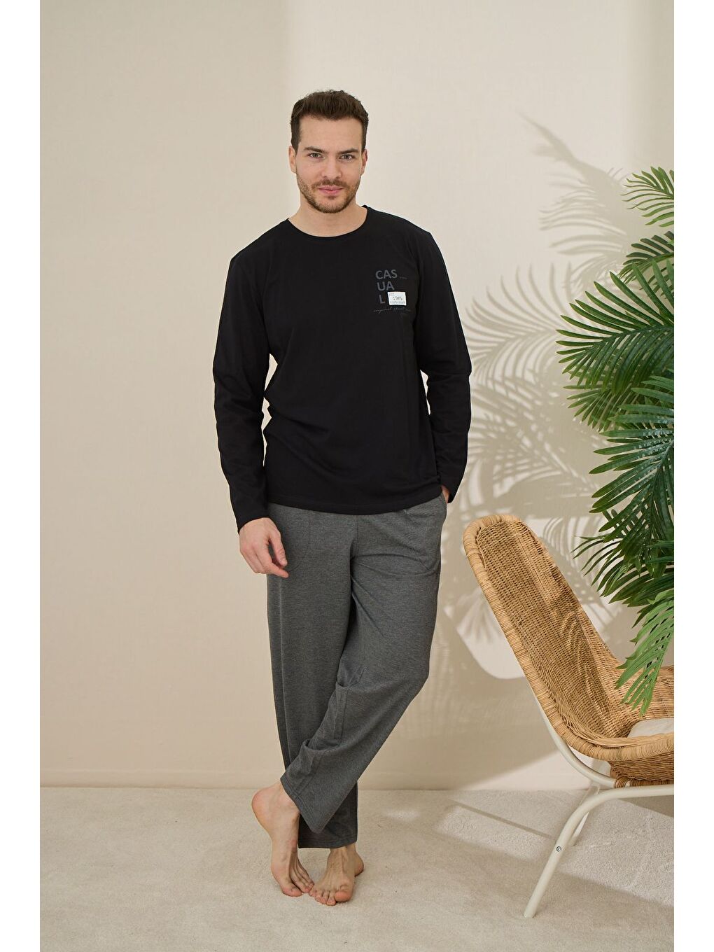 Siyah Erkek %100 Pamuk Uzun Kollu Baskılı Kaliteli Pijama Takımı-1