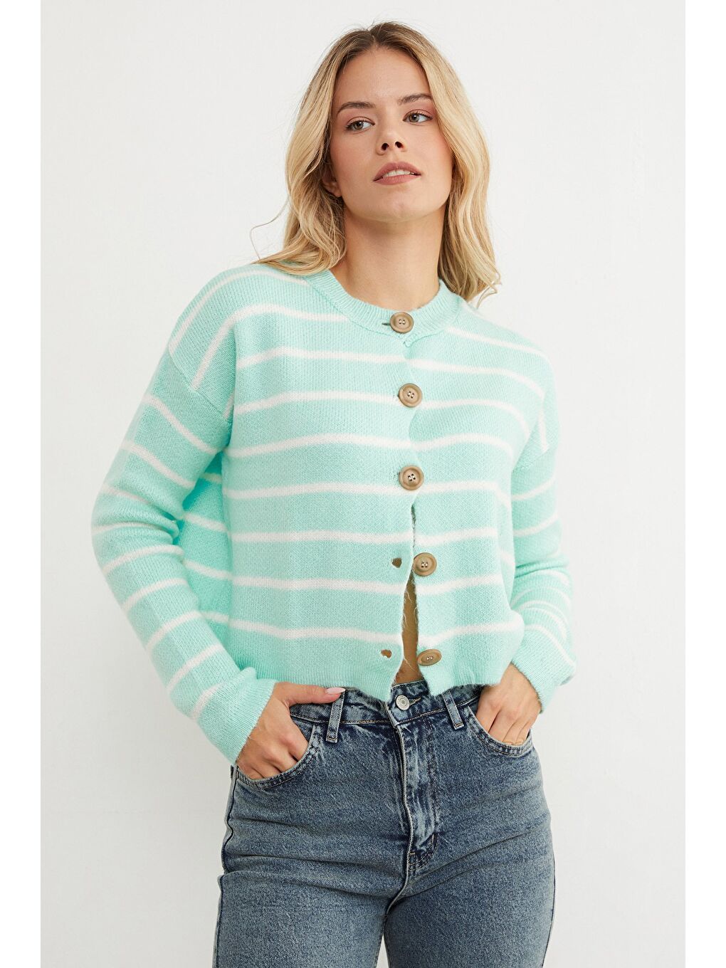 Yeşil Çizgili Düğmeli Triko Hırka-1