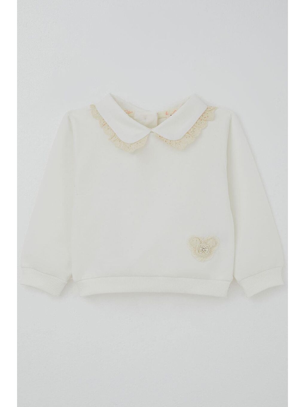 Kız Çocuk Eşofman Takımı Yaka Kısmı Güpür Detaylı Kalp Arma Detaylı Ekru (1.5-5 Yaş)-1