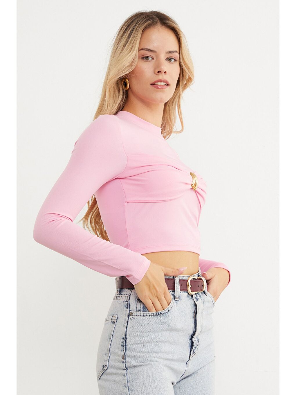 Pembe Önü Düğümlü Toka Aksesuarlı Bluz-2