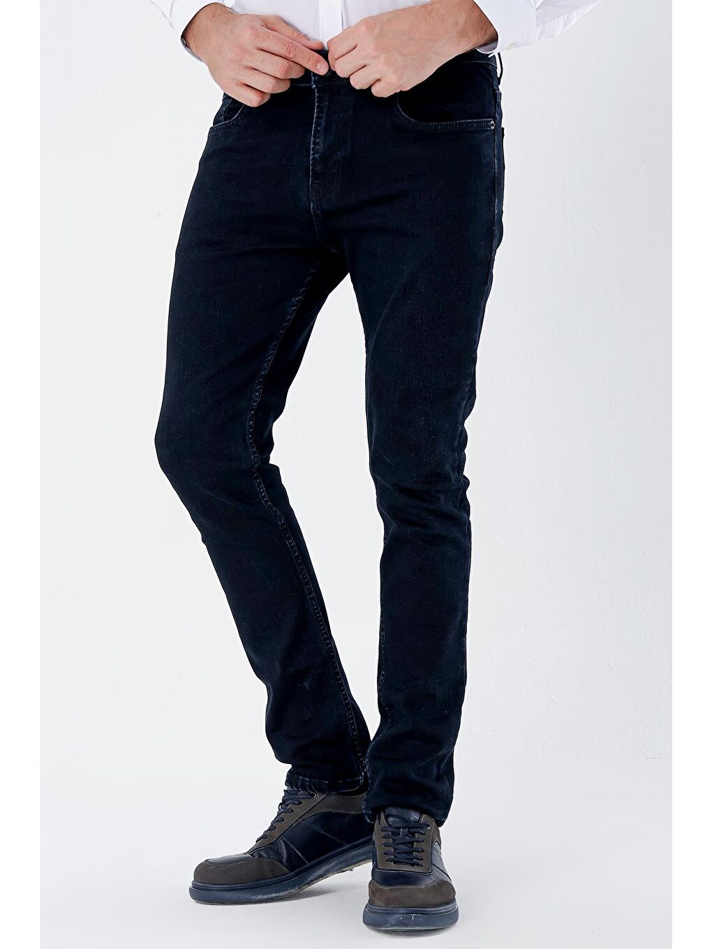 Koyu Lacivert Gabardin Elastanlı 5 Cep Slim Fit Dar Kesim Casual Denim Jean Pantolon 1023235161-1