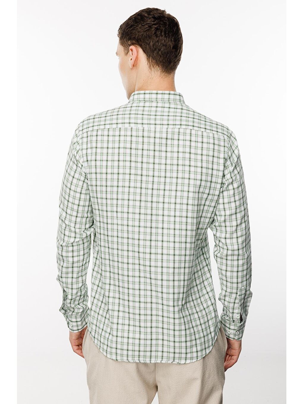 Açık Yeşil Dynamic Fit  Düğmeli Yaka Ekose Uzun Kollu Cepsiz Pamuklu Gömlek-1