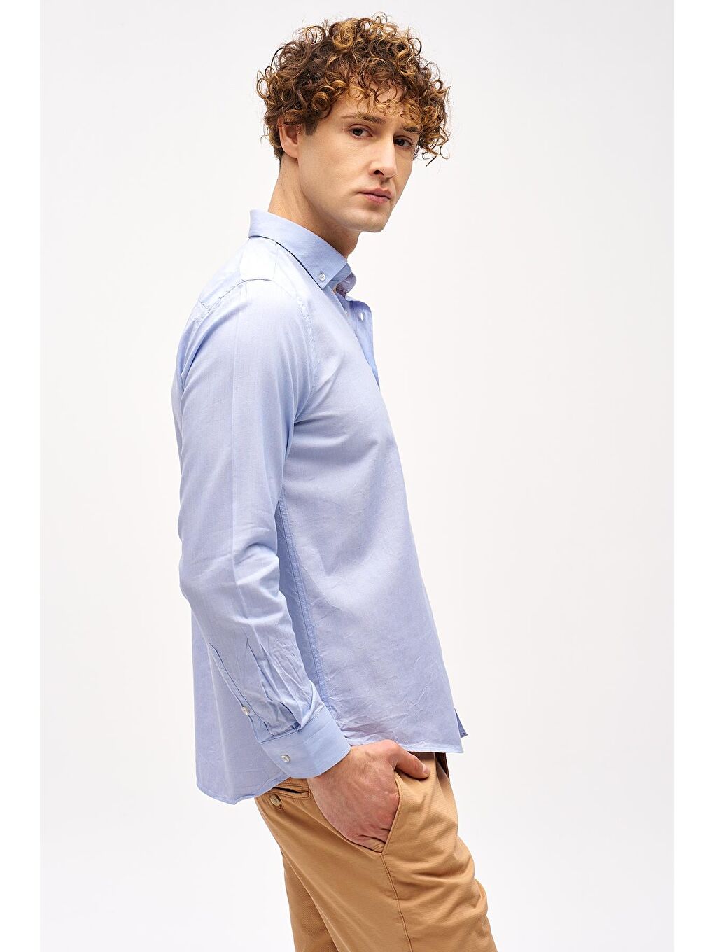 Mavi Dynamic Fit Düğmeli Yaka Düz Uzun Kollu Cepsiz Pamuklu Gömlek-2