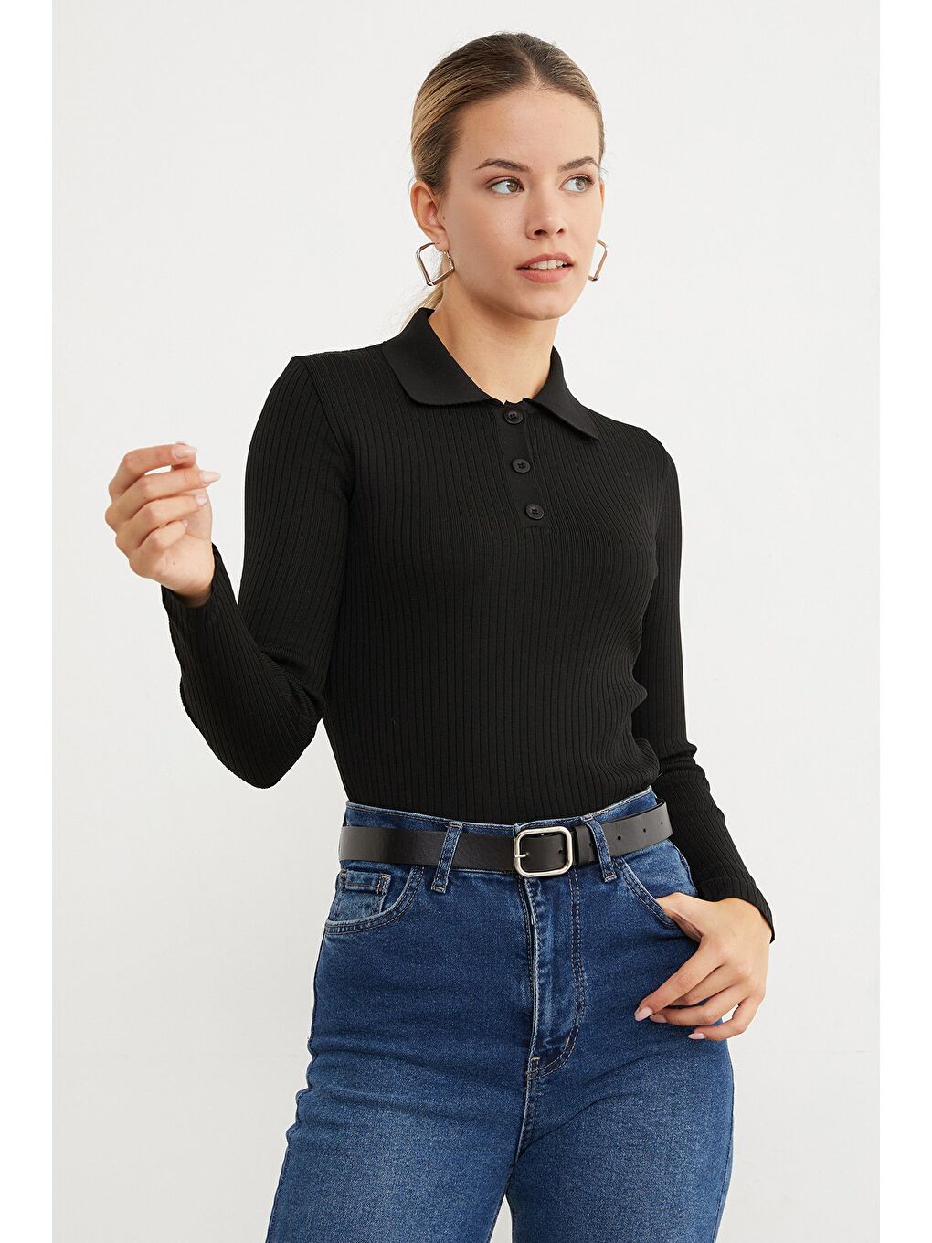 Siyah Fitilli Polo Yaka Yarım Düğmeli Triko Kazak-2