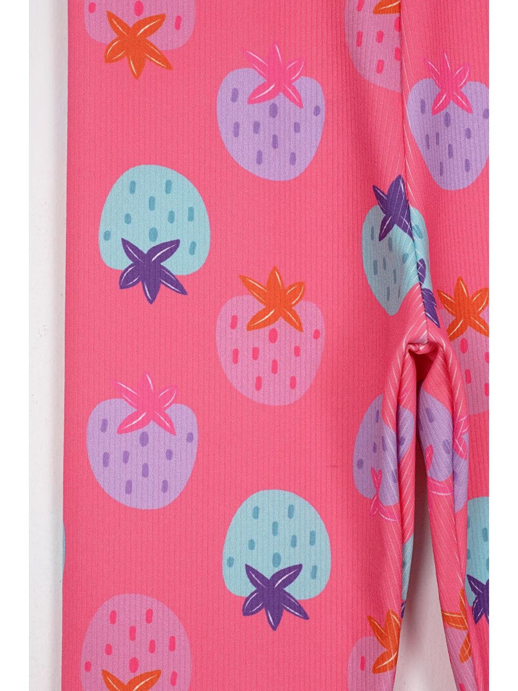 Çilek Baskılı Fuşya Renk Kız Çocuk Tayt-1