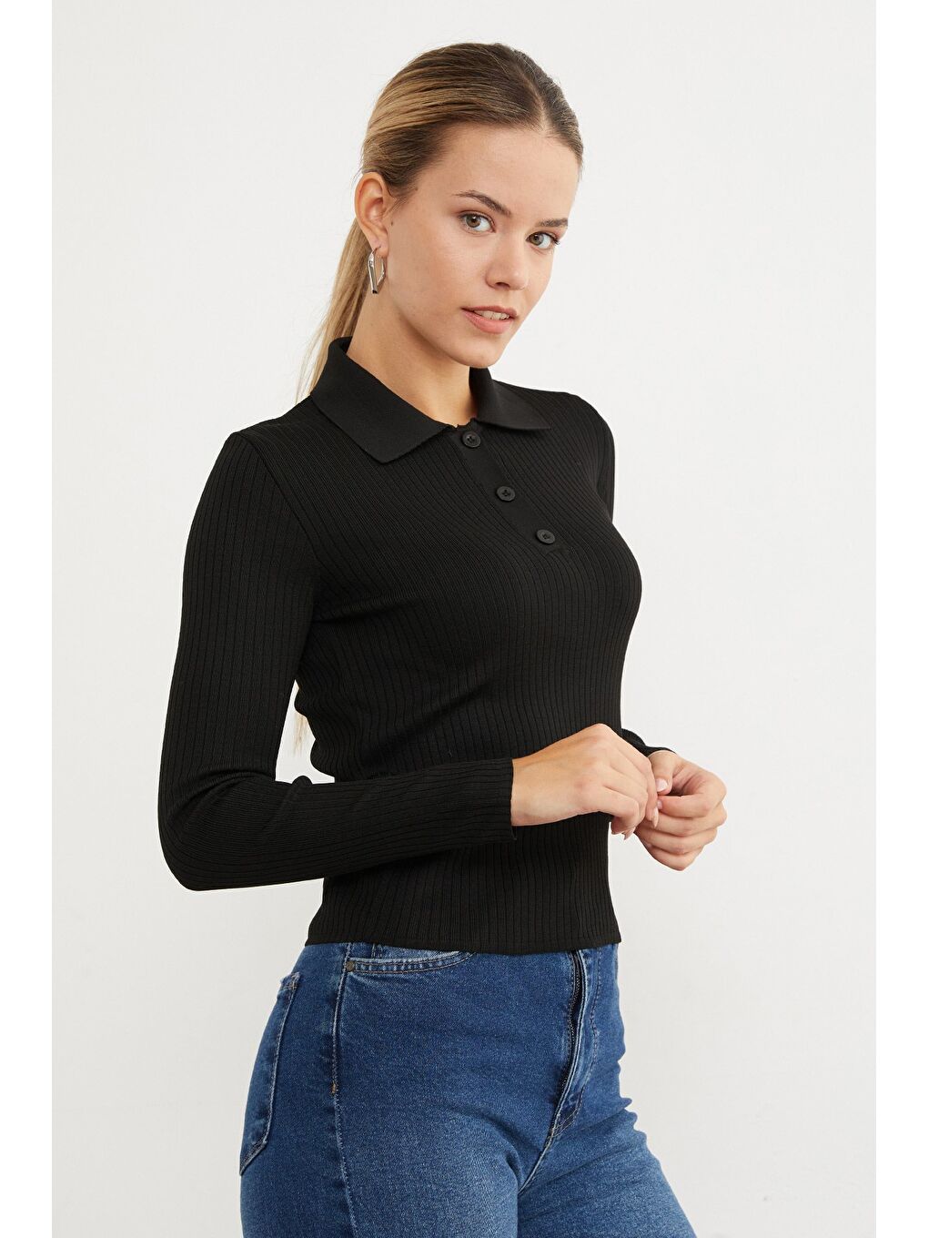 Siyah Fitilli Polo Yaka Yarım Düğmeli Triko Kazak-4