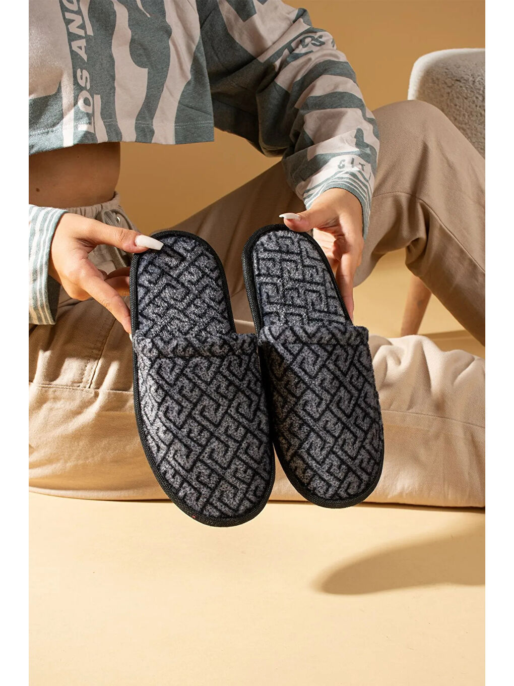 Karışık Pvc Rahat Taban Polar Önü Kapalı Erkek 6 lı Ev Terliği TKM038-6lı-2