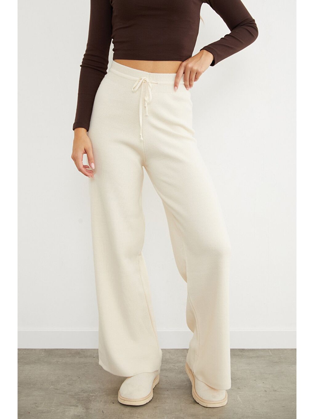 Bej Beli Lastikli Palazzo Triko Pantolon-1