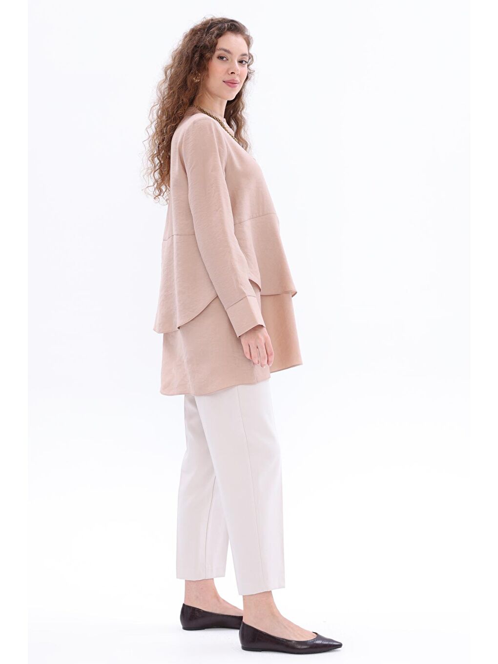 Bej Vizon Volanlı Hakim Yaka Yarım Patlı Tunik-2