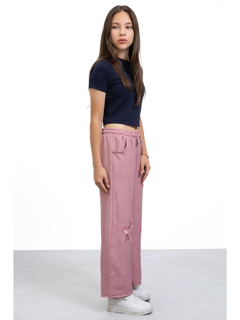 Pembe Yıldız Nakışlı Geniş Paça Rahat Kumaş Kız Çocuk Pantolon 21148-4