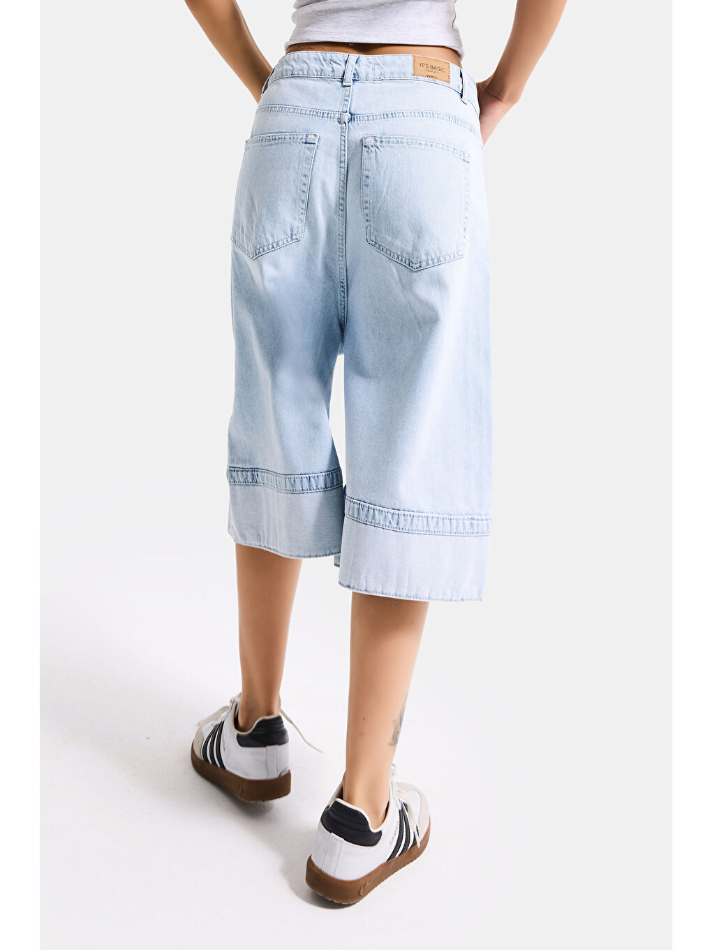 Mavi Kadın Ice Renk 4s6-3 Baggy Fit Maxi Boy Özel Tasarım Denim Bermuda Şort-5