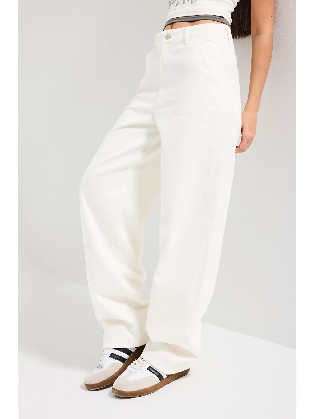 Kadın Kırık Beyaz 7s6-101 Skater Fit Bol Kesim Denim Jean