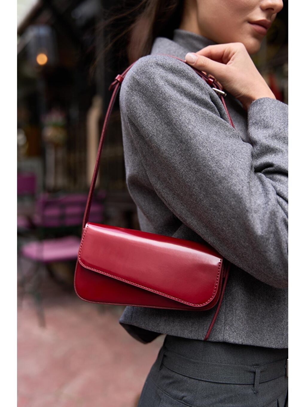 Mia Asimetrik Kesimli Kol Çantası Bordo-2