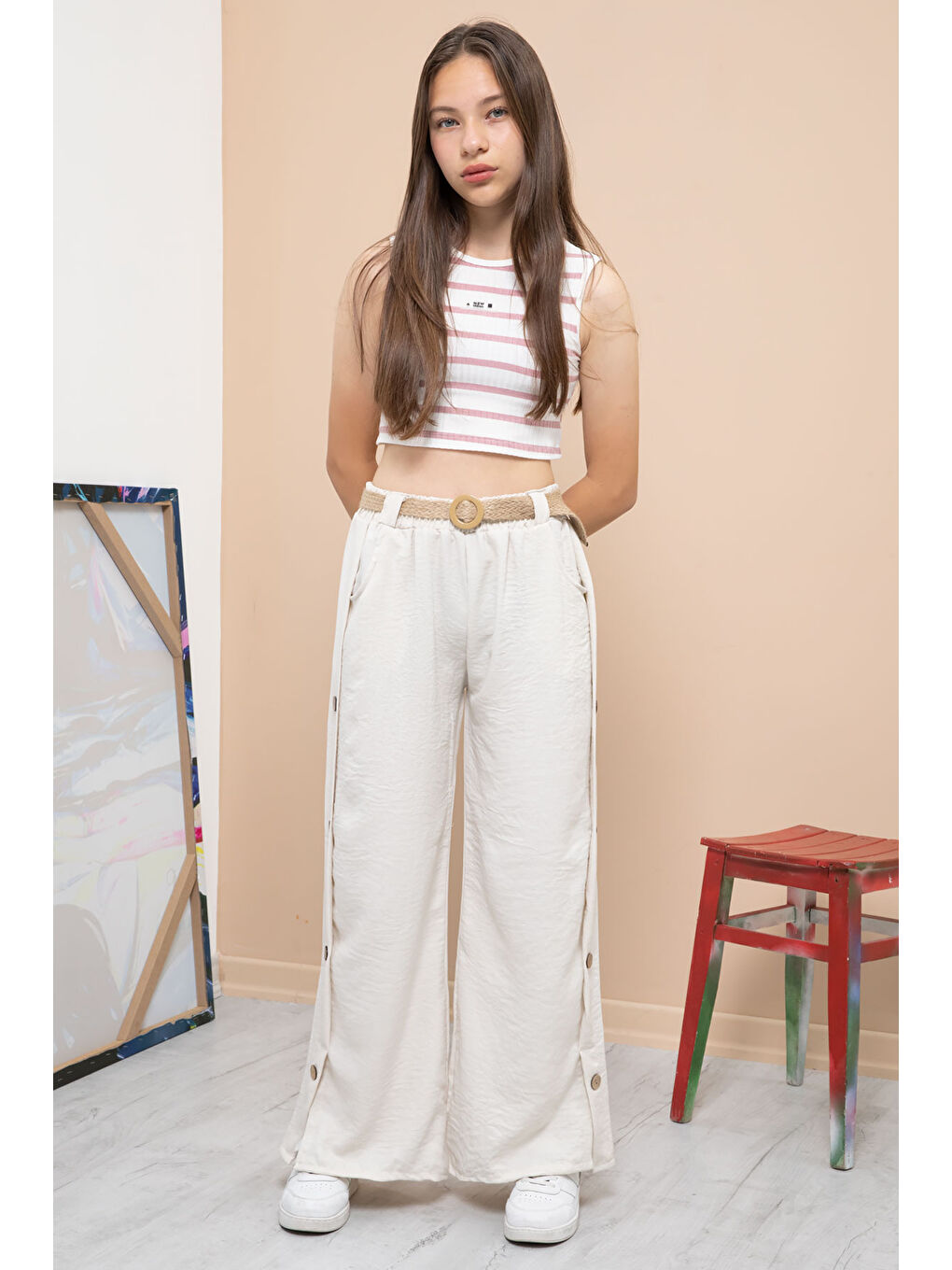 Ekru Krem Düğme Detaylı Geniş Paça Kız Çocuk Kemerli Pantolon 21150-2
