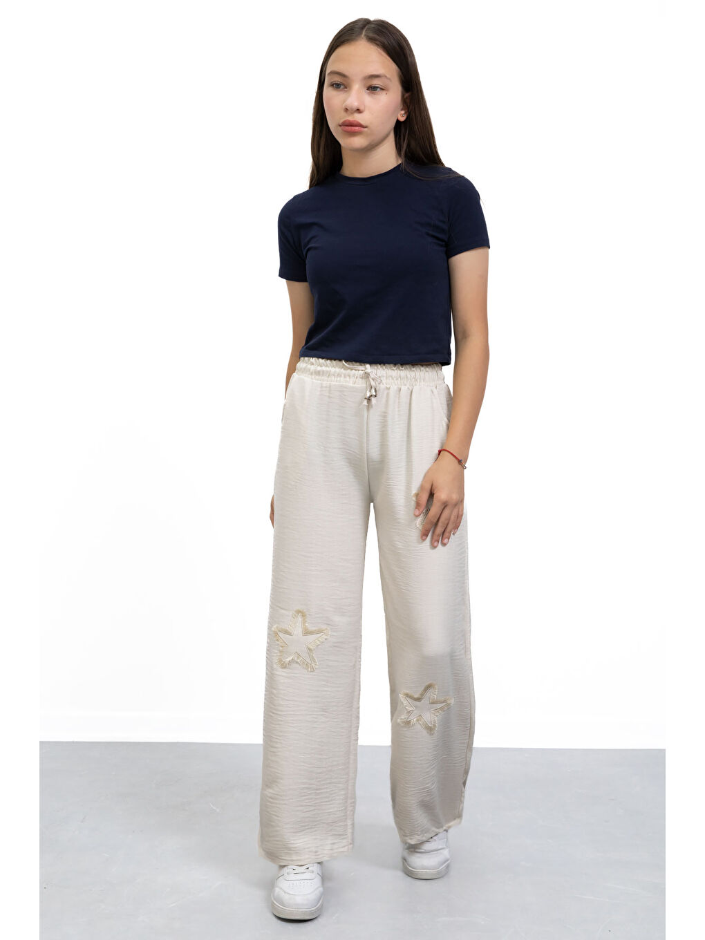 Ekru Krem Yıldız Nakışlı Geniş Paça Rahat Kumaş Kız Çocuk Pantolon 21147-3