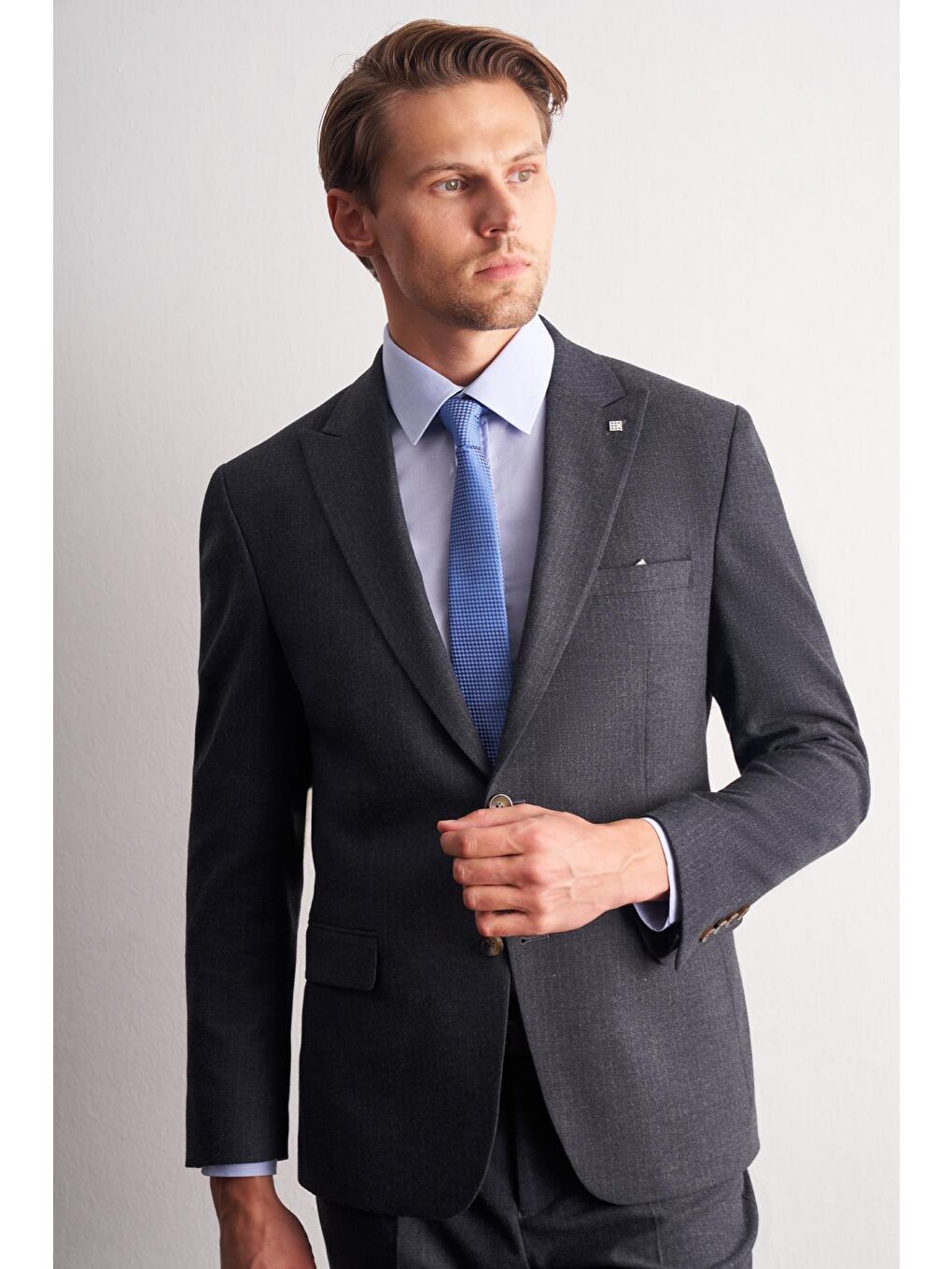 Lacivert Kırlangıç Yaka Çizgili Desen Kruvaze Esnek 6 Drop Slim Fit Classic Takım Elbise 1001255165-2