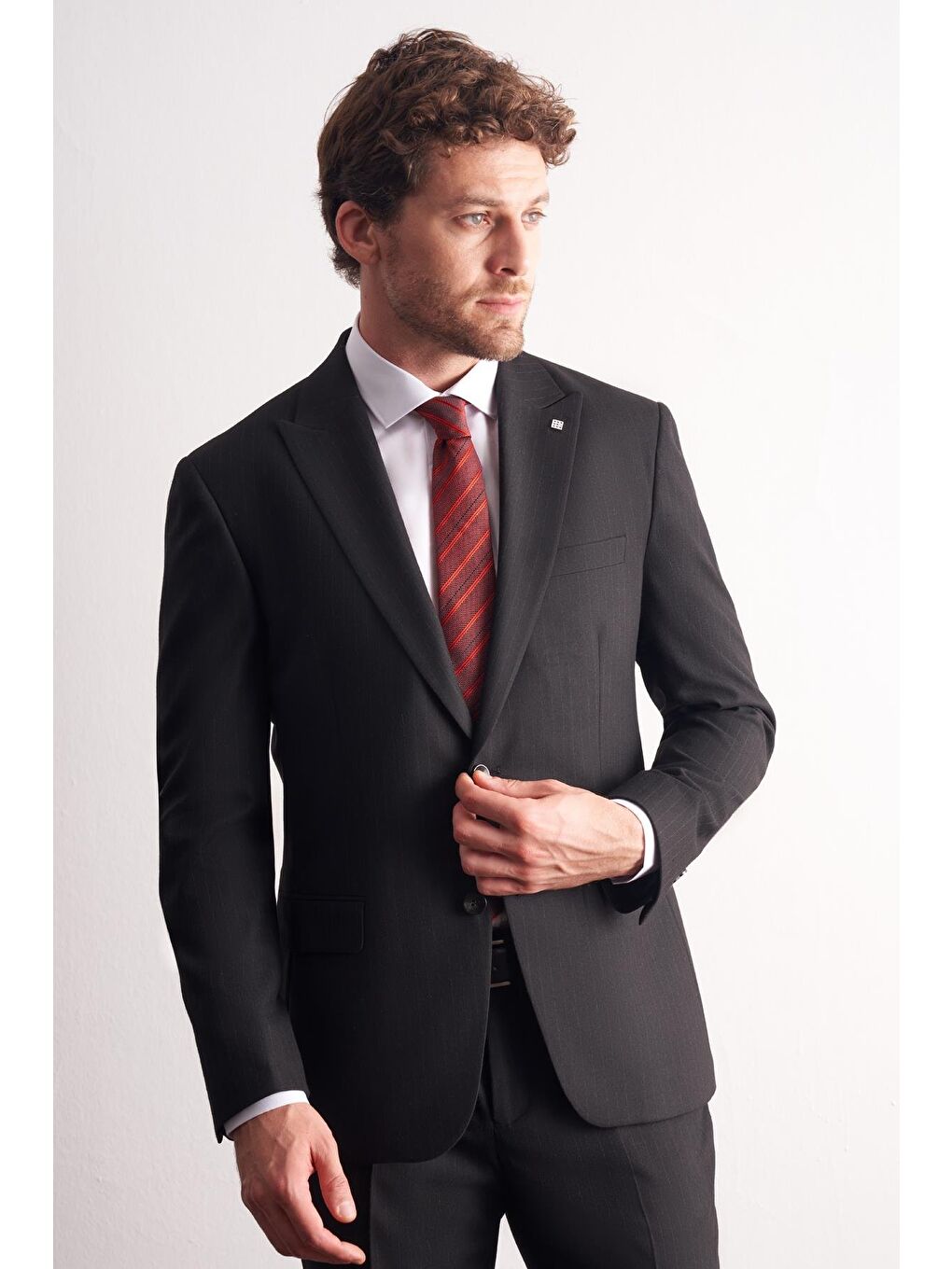 Siyah Kırlangıç Yaka Çizgili Desen Slim Fit 6 Drop Takım Elbise 1001255166-2