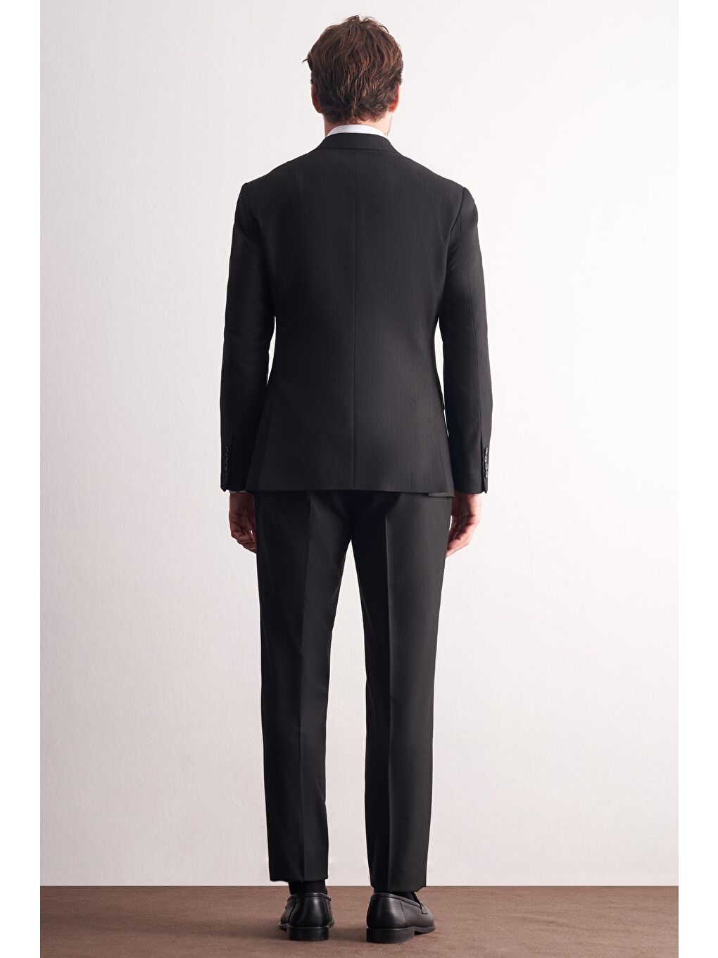 Siyah Kırlangıç Yaka Çizgili Desen Slim Fit 6 Drop Takım Elbise 1001255166-4