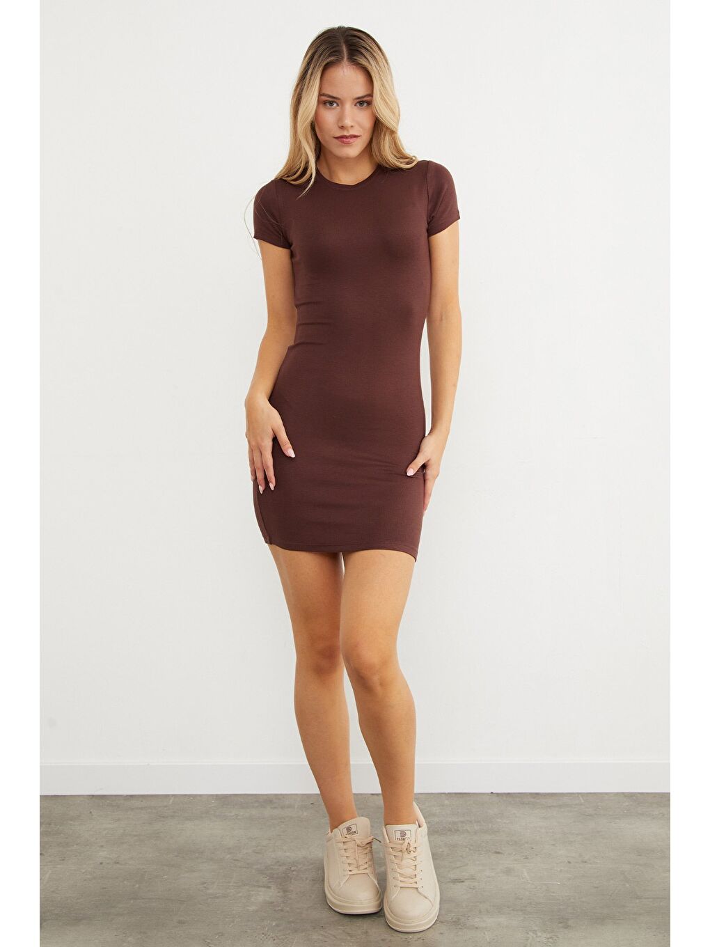 Kahverengi Basic Bisiklet Yaka Elastanlı Elbise-3