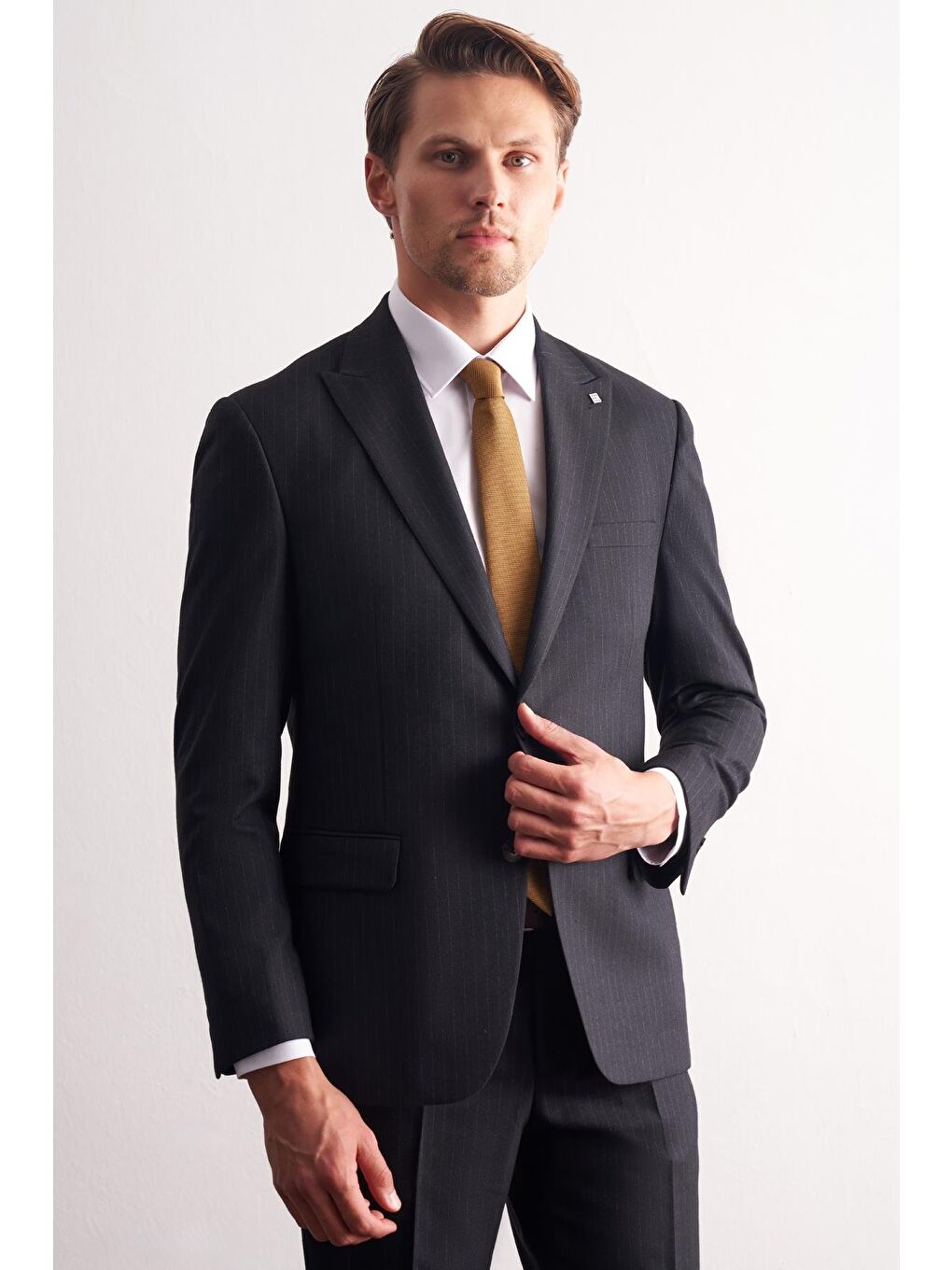 Lacivert Kırlangıç Yaka Çizgili Desen Slim Fit 6 Drop Takım Elbise 1001255166-1