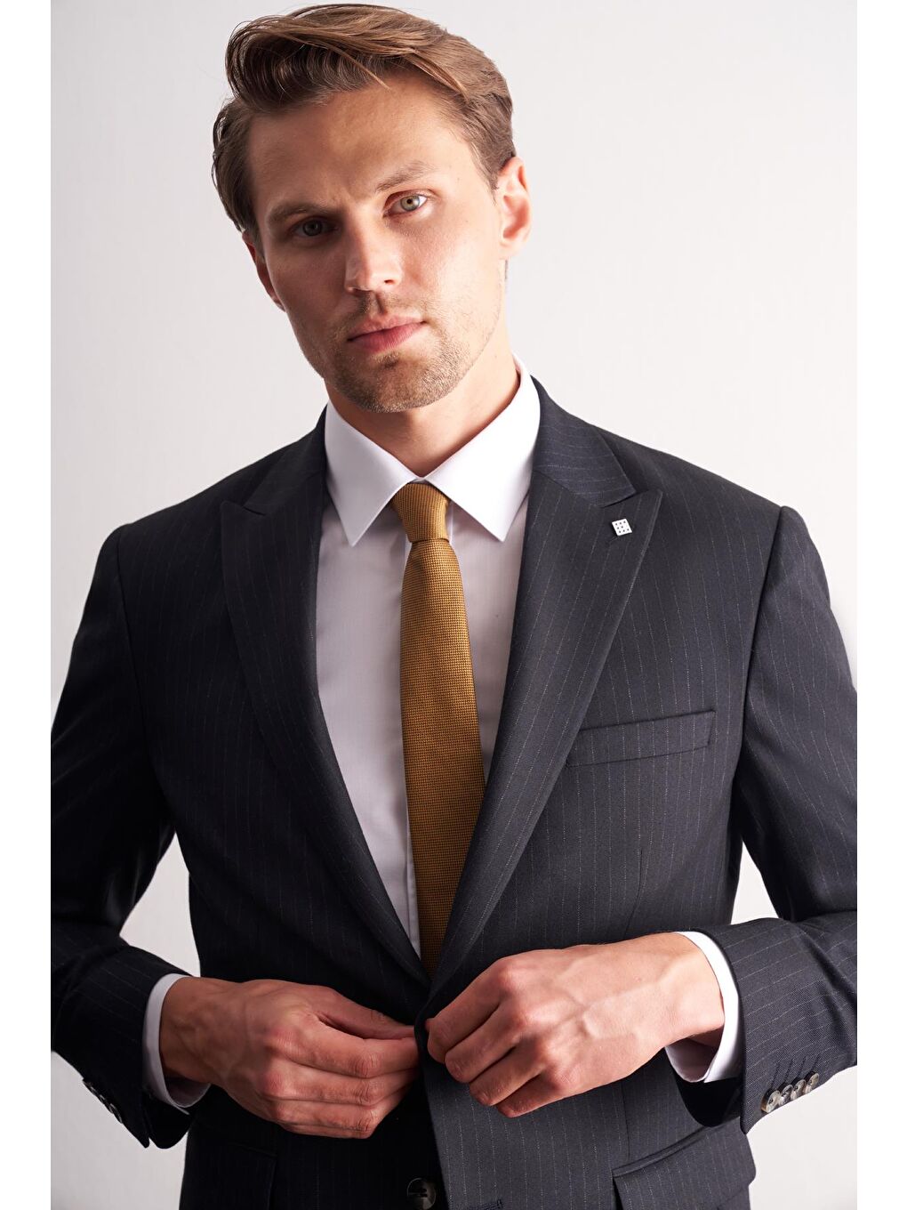 Lacivert Kırlangıç Yaka Çizgili Desen Slim Fit 6 Drop Takım Elbise 1001255166-3