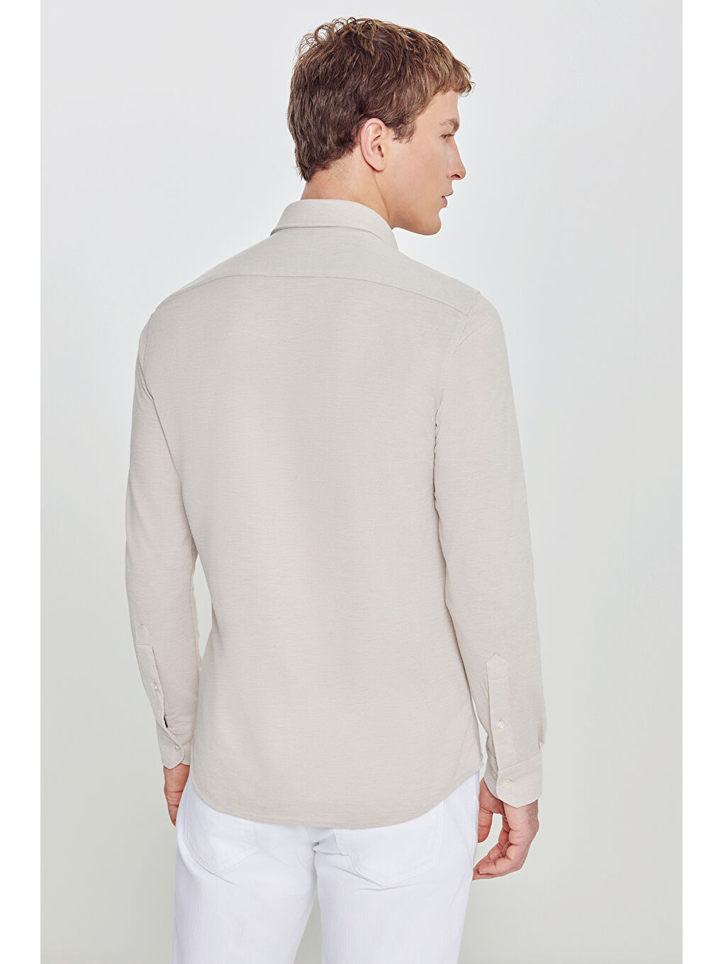 Erkek Bej 360 Her Yöne Esneyen Pamuklu Tailored Slim Fit Dar Kesim Düğmeli Yaka Örme Gömlek-4