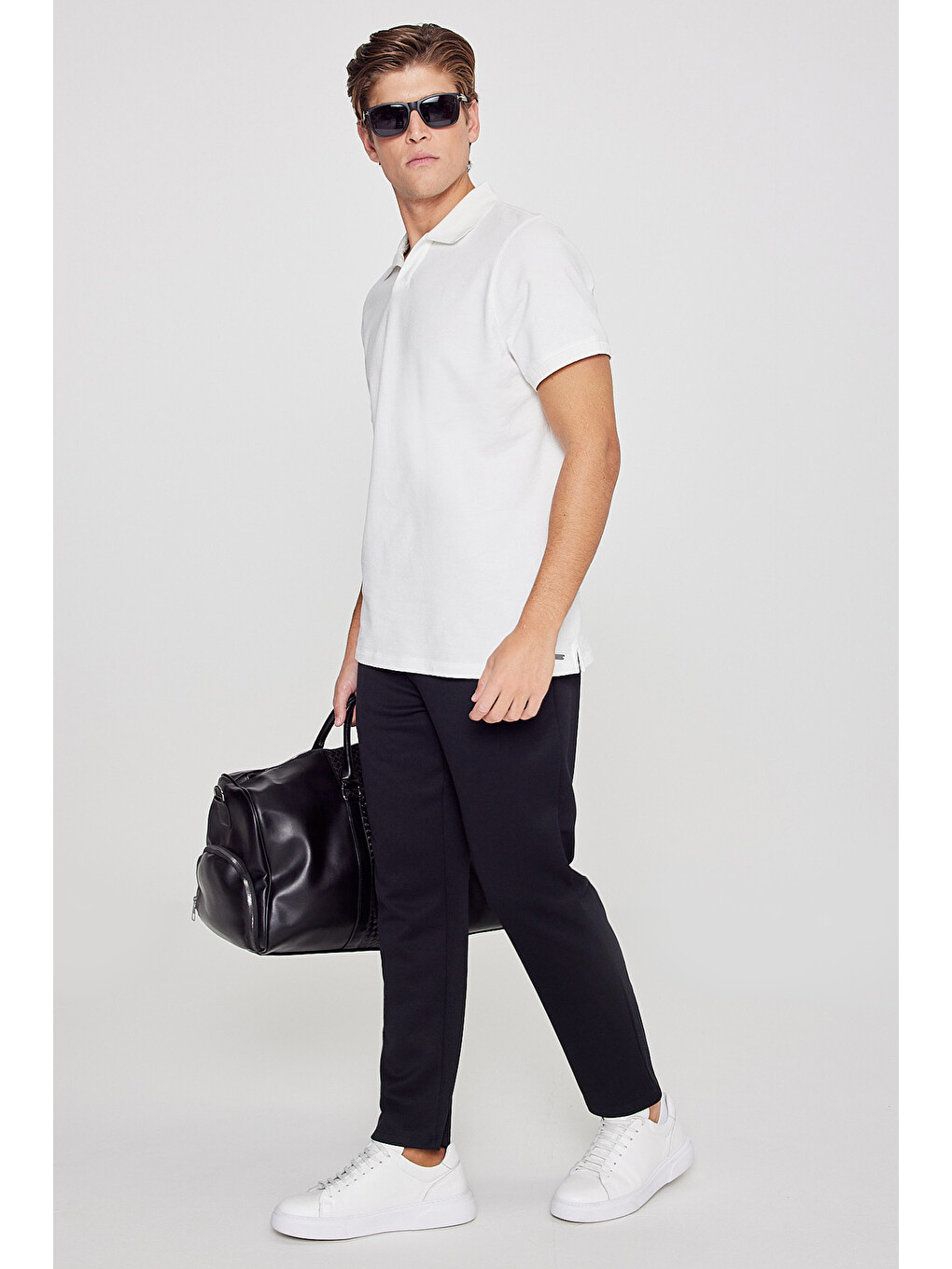 Erkek Ekru %100 Pamuk Slim Fit Dar Kesim Polo Yaka Jakarlı Tişört-1