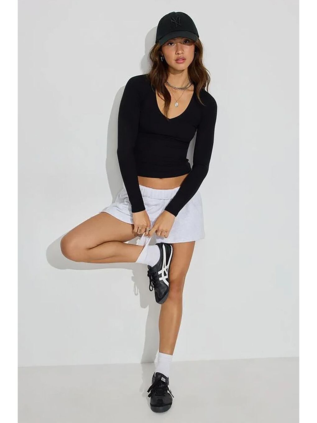 Siyah V Yaka Uzun Kollu Kaşkorse Body Mg2192-2