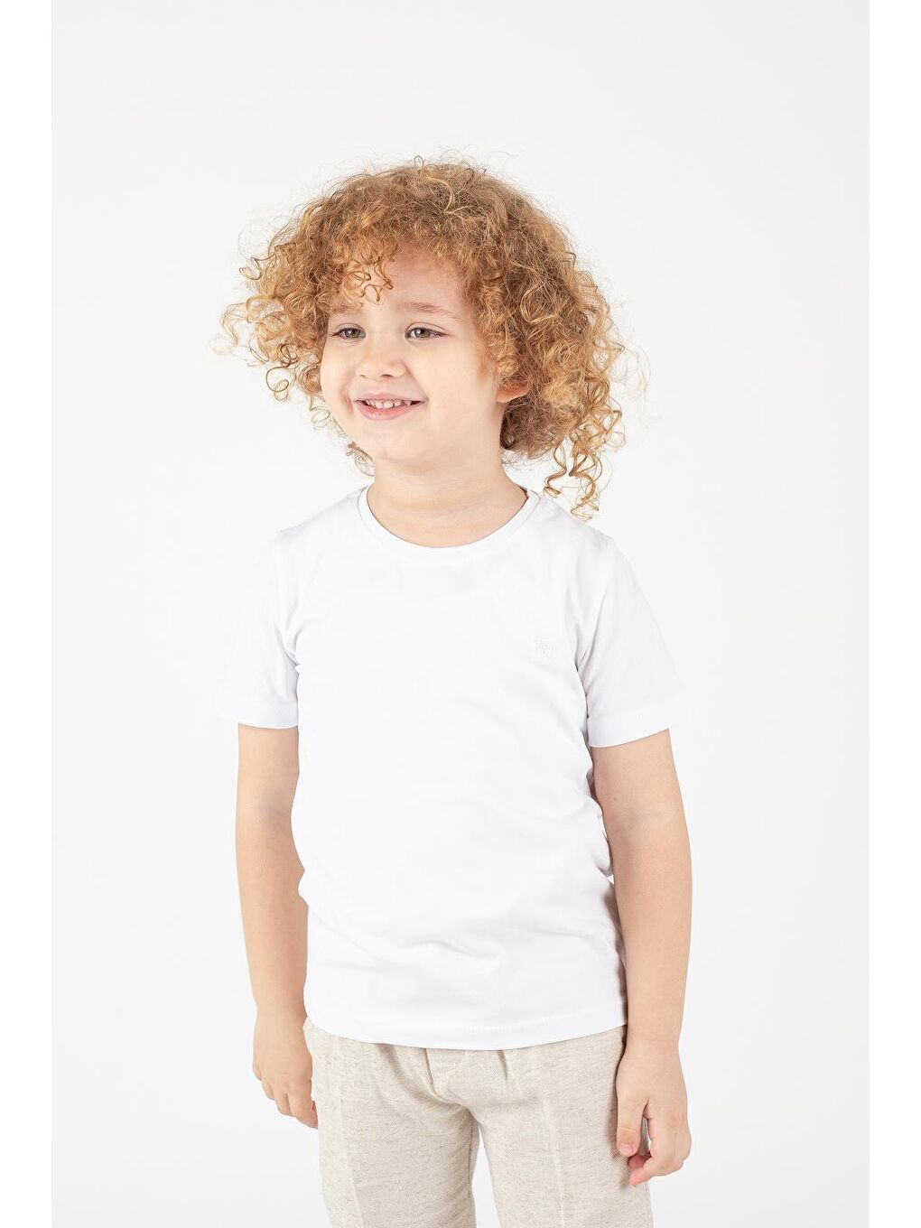 Karışık Erkek Çocuk Keten Siyah Ceket Pantolon Beyaz T-Shirt Alt-Üst 3'Lü Takım-1