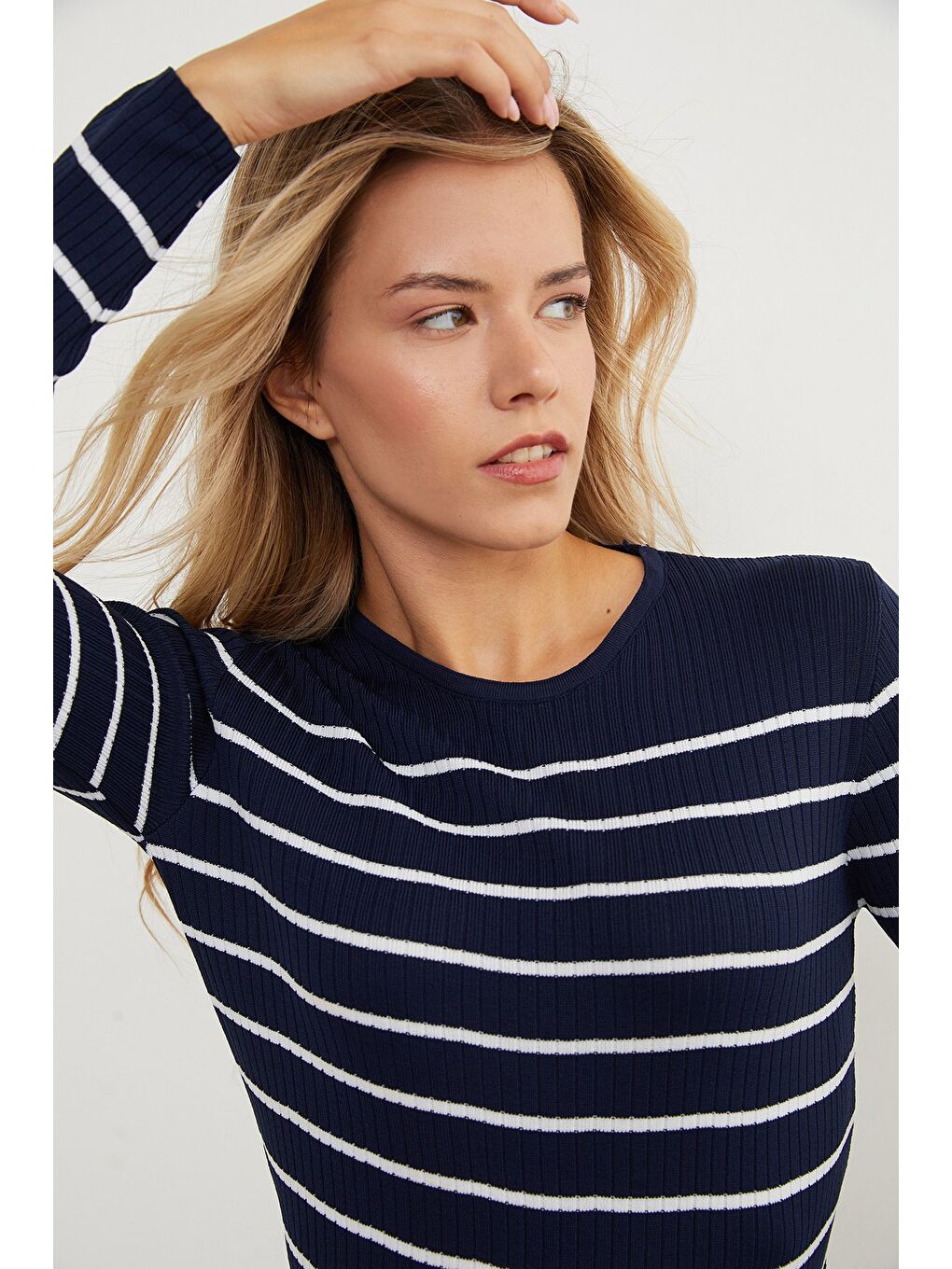 Lacivert Fitilli Çizgili Triko Kazak-1