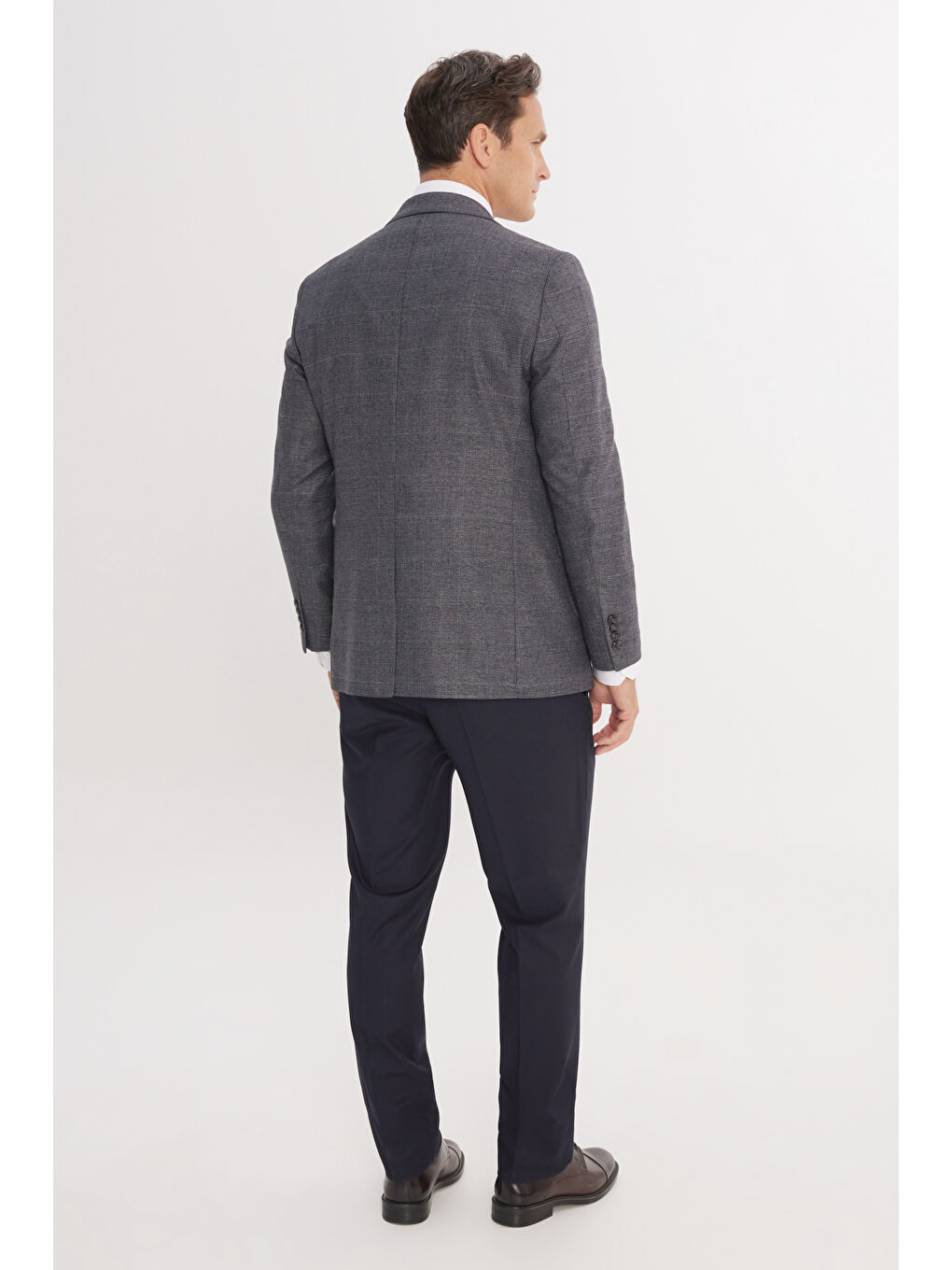 Mavi Erkek Koyu Lacivert-Beyaz Slim Fit Mono Yaka Kareli Kapak Cepli Yelekli Takım Elbise-6