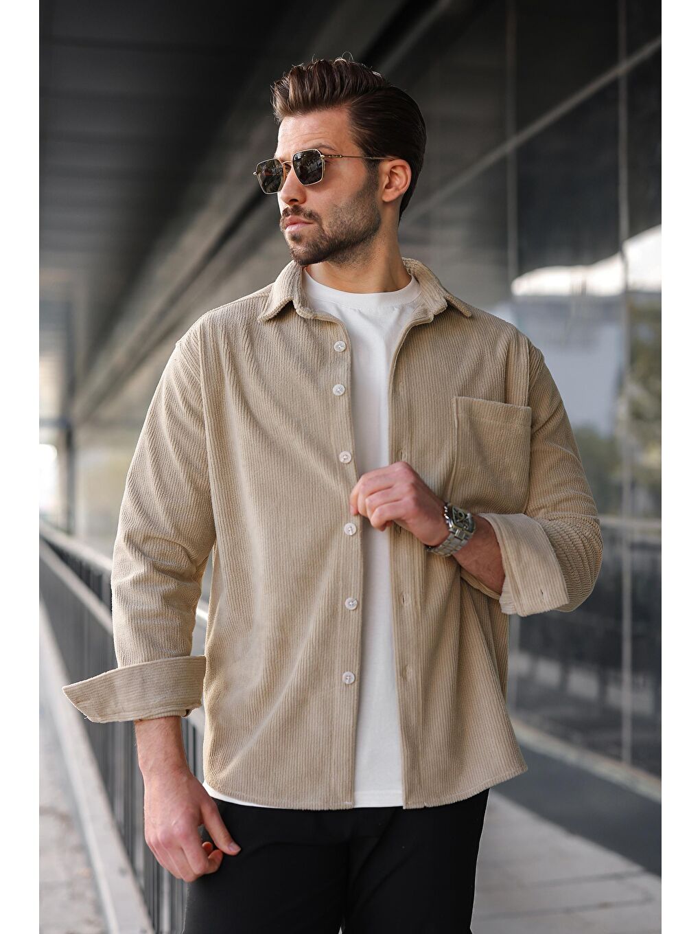 Bej Düğmeli Kadife Erkek Gömlek E6766-3
