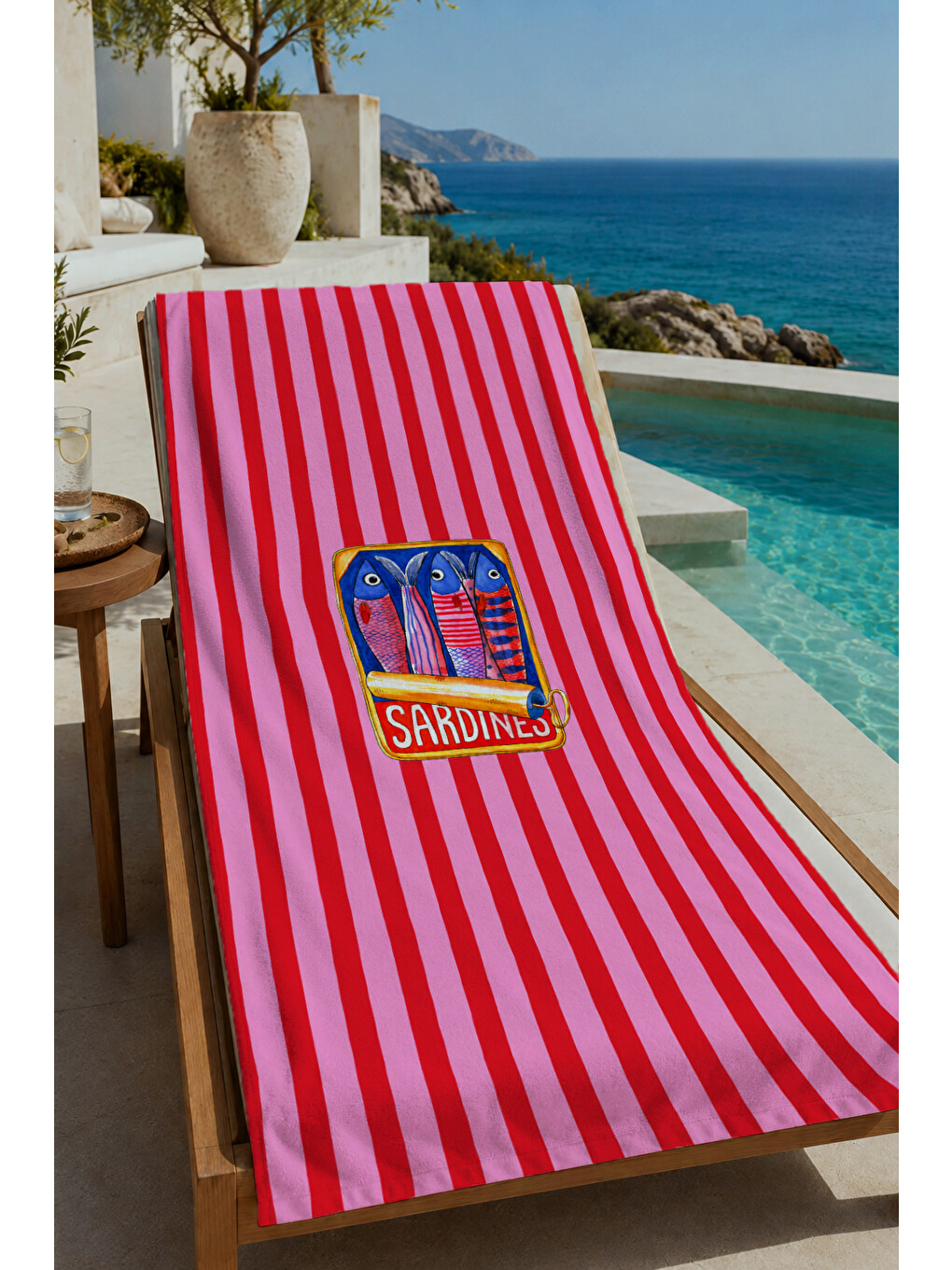 Kırmızı Çizgili Retro Konserve Kutusu Motifli 70x150 Cm Dijital Baskılı Plaj Ve Banyo Havlusu