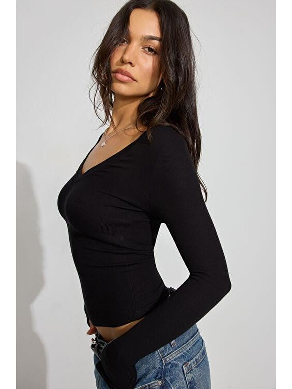 Siyah V Yaka Uzun Kollu Kaşkorse Body Mg2192-8