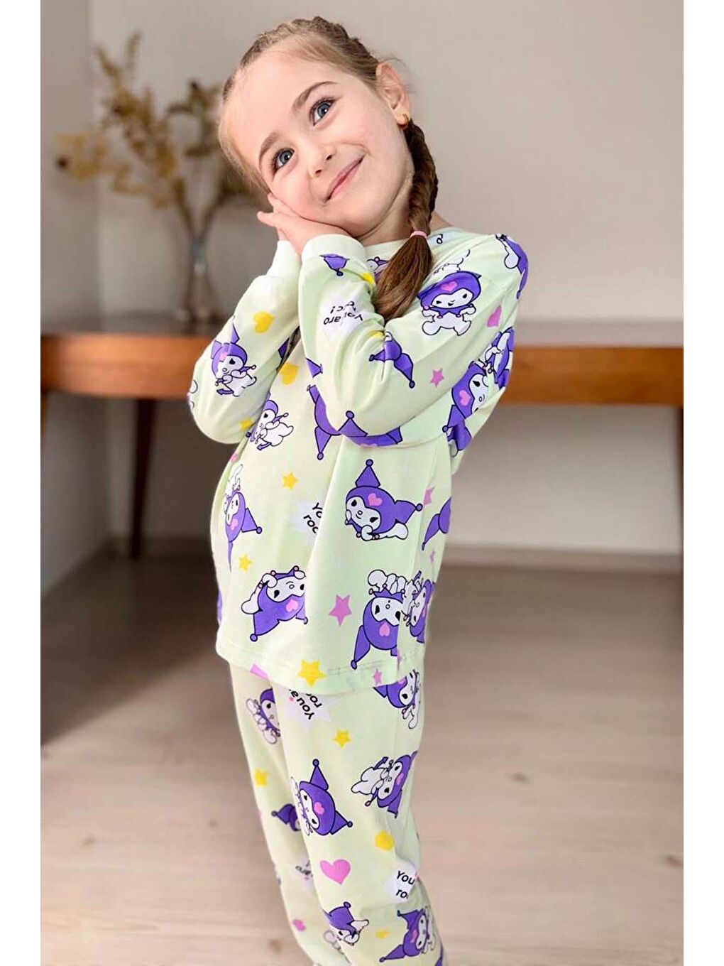 Kız Çocuk Kuromi Karakter Baskılı Açık Yeşil Pijama Takımı-2