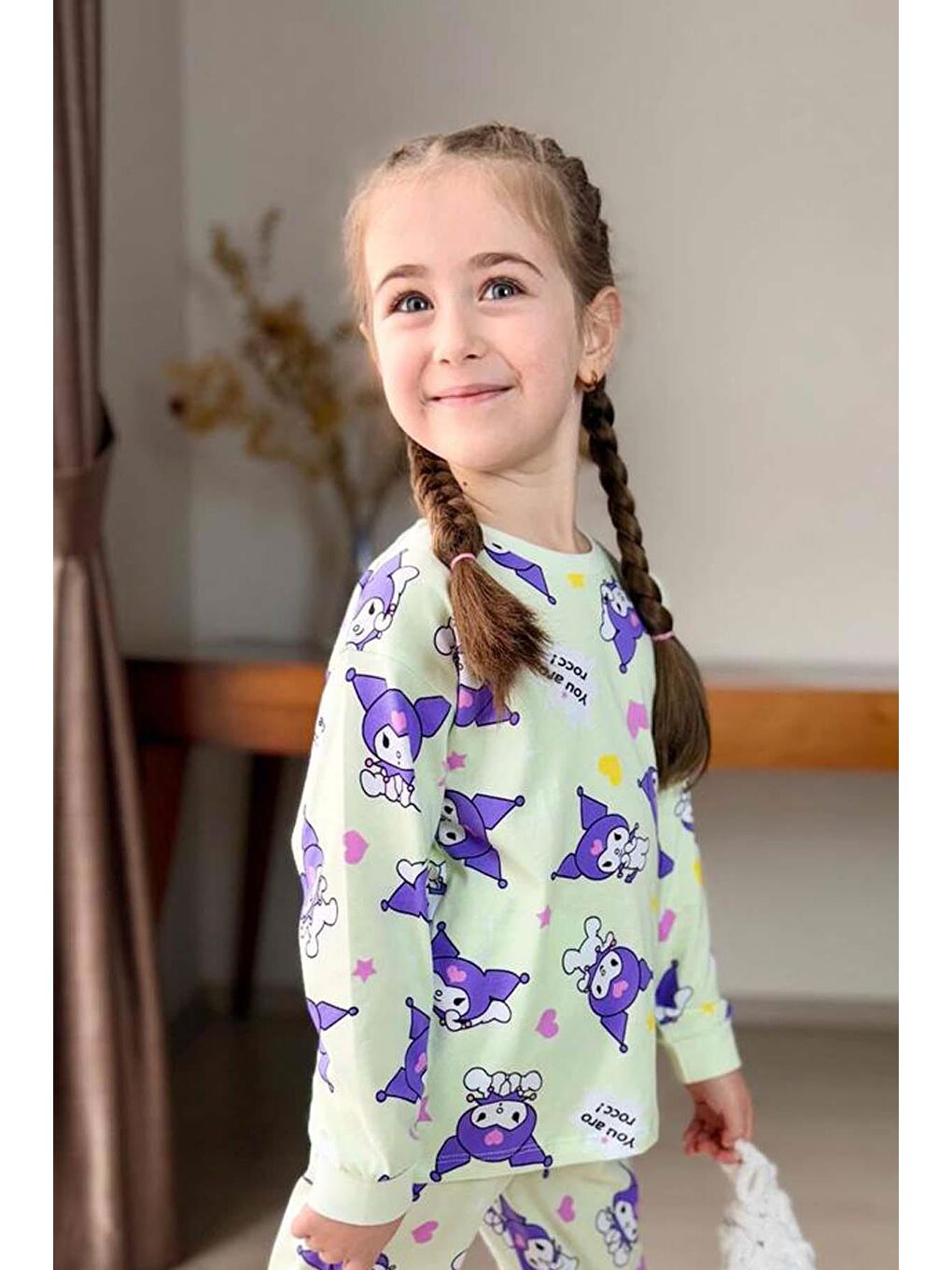 Kız Çocuk Kuromi Karakter Baskılı Açık Yeşil Pijama Takımı-3