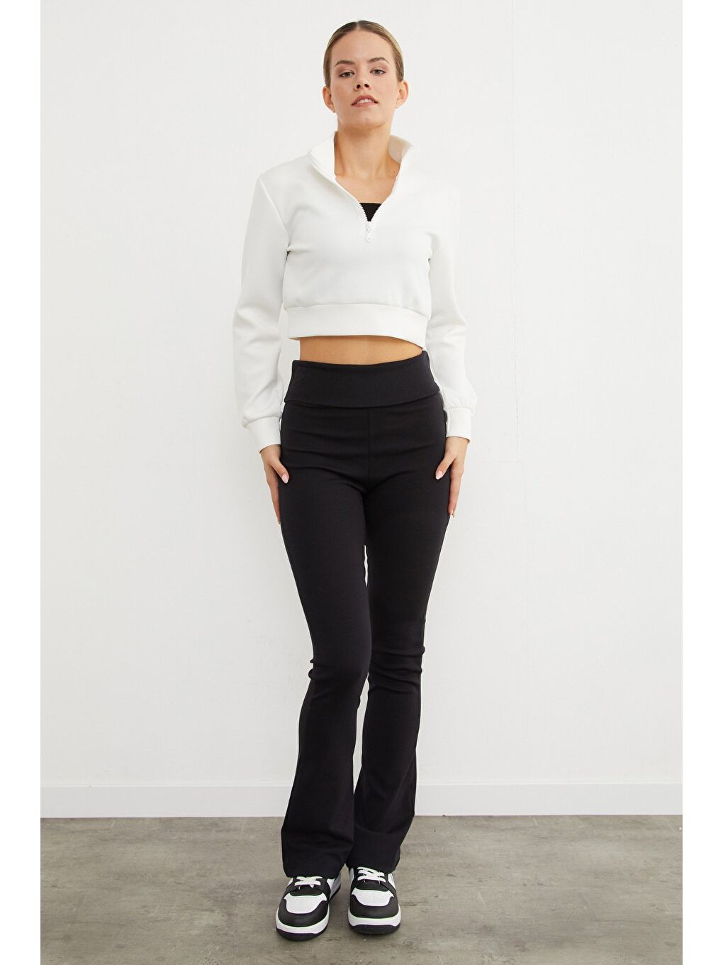 Siyah Beli Katlamalı Flare Tayt Pantolon-2