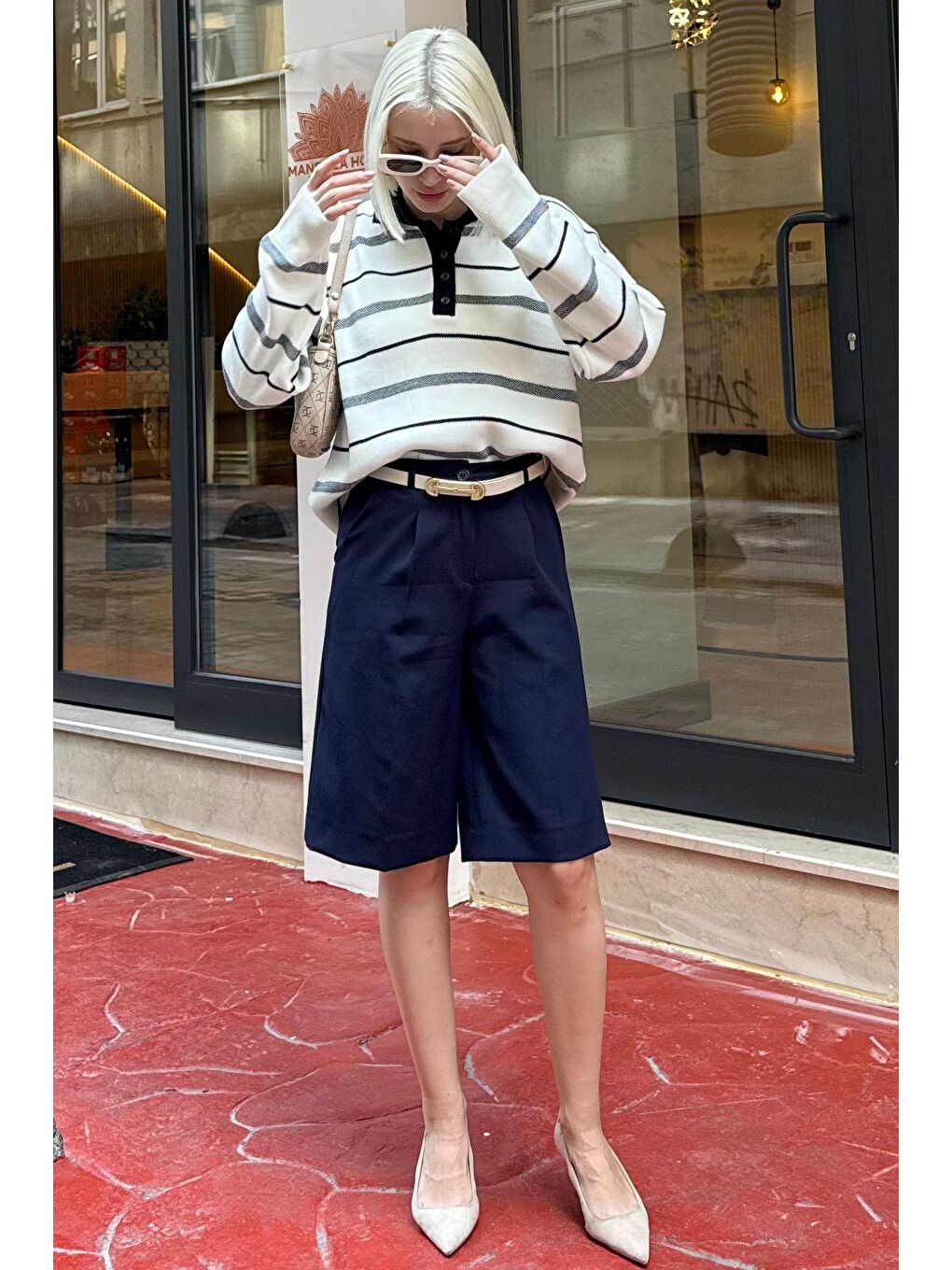 Beyaz Kemik Rengi Çizgili Polo Yaka Kadın Kazak Mg2476-10