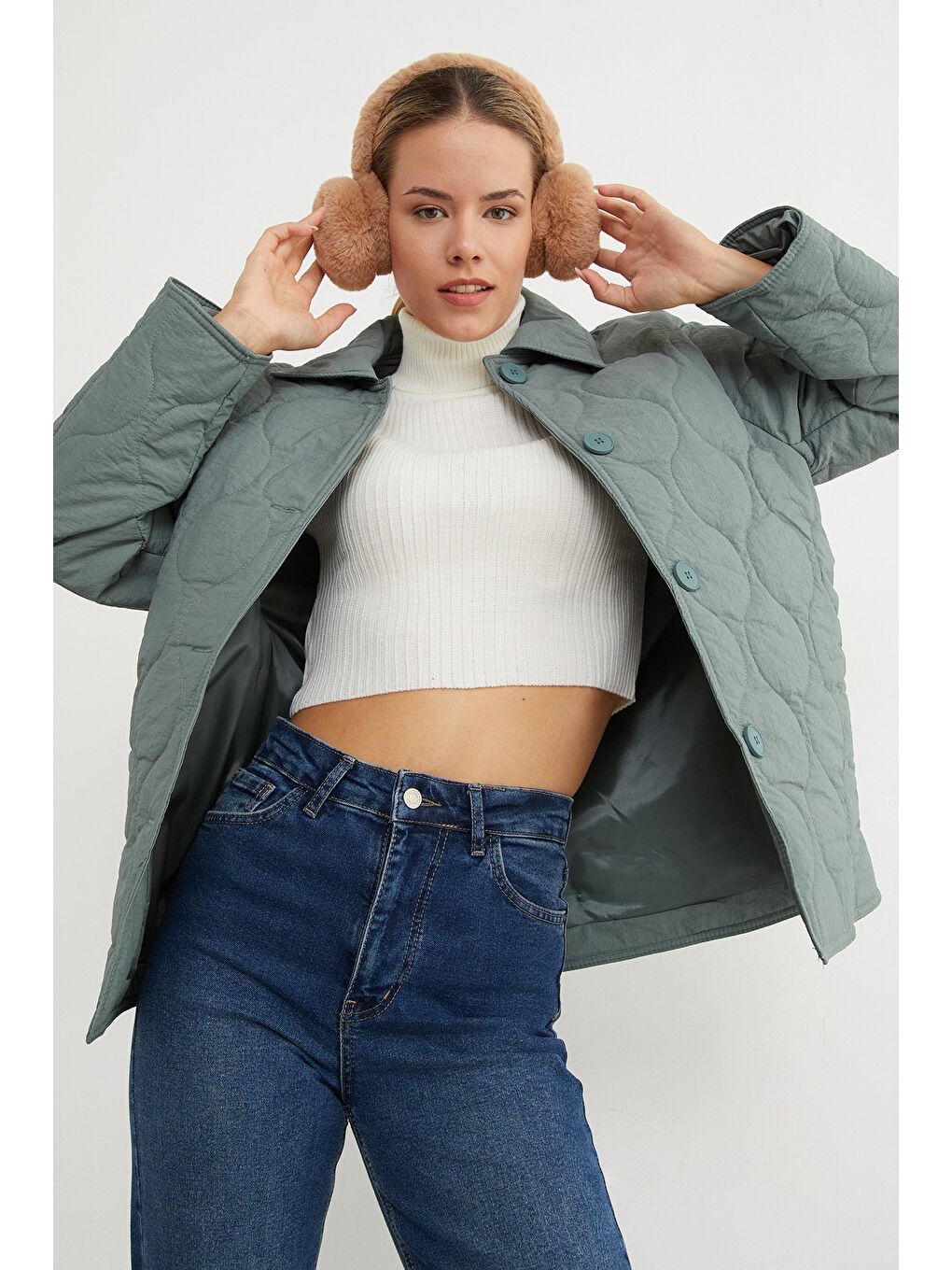 Haki Su Yolu Desenli Kapitone Oversize Düğmeli Mont-3