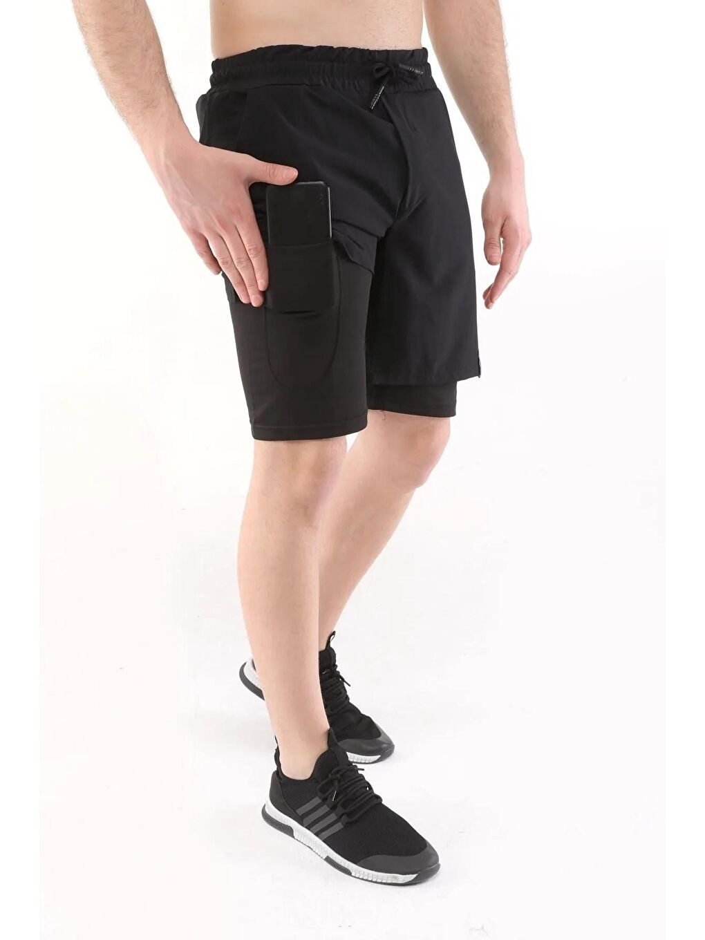 Siyah Kısa Taytlı Erkek Sporcu Şortu-1
